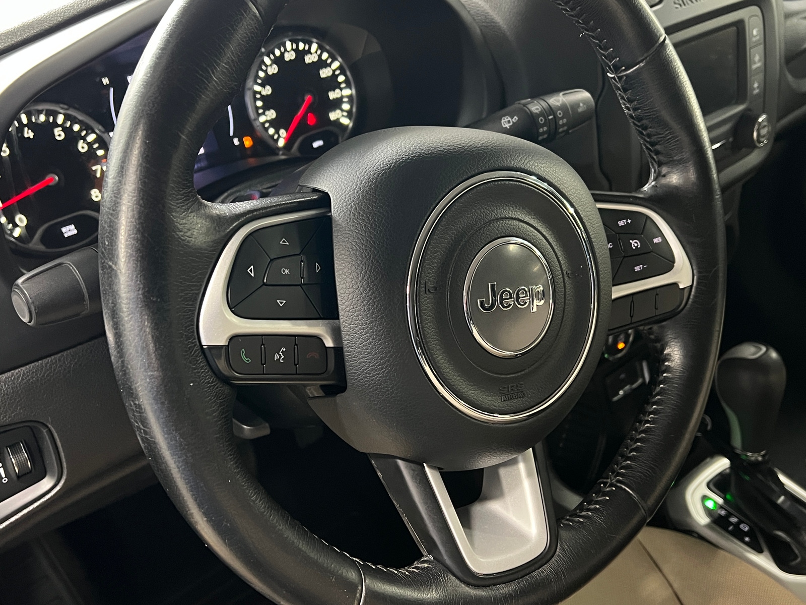 Thumbnail: 2017 Jeep Renegade - 5