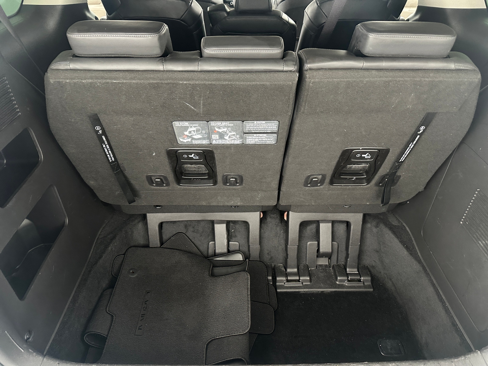 Thumbnail: 2025 Kia Carnival - 7