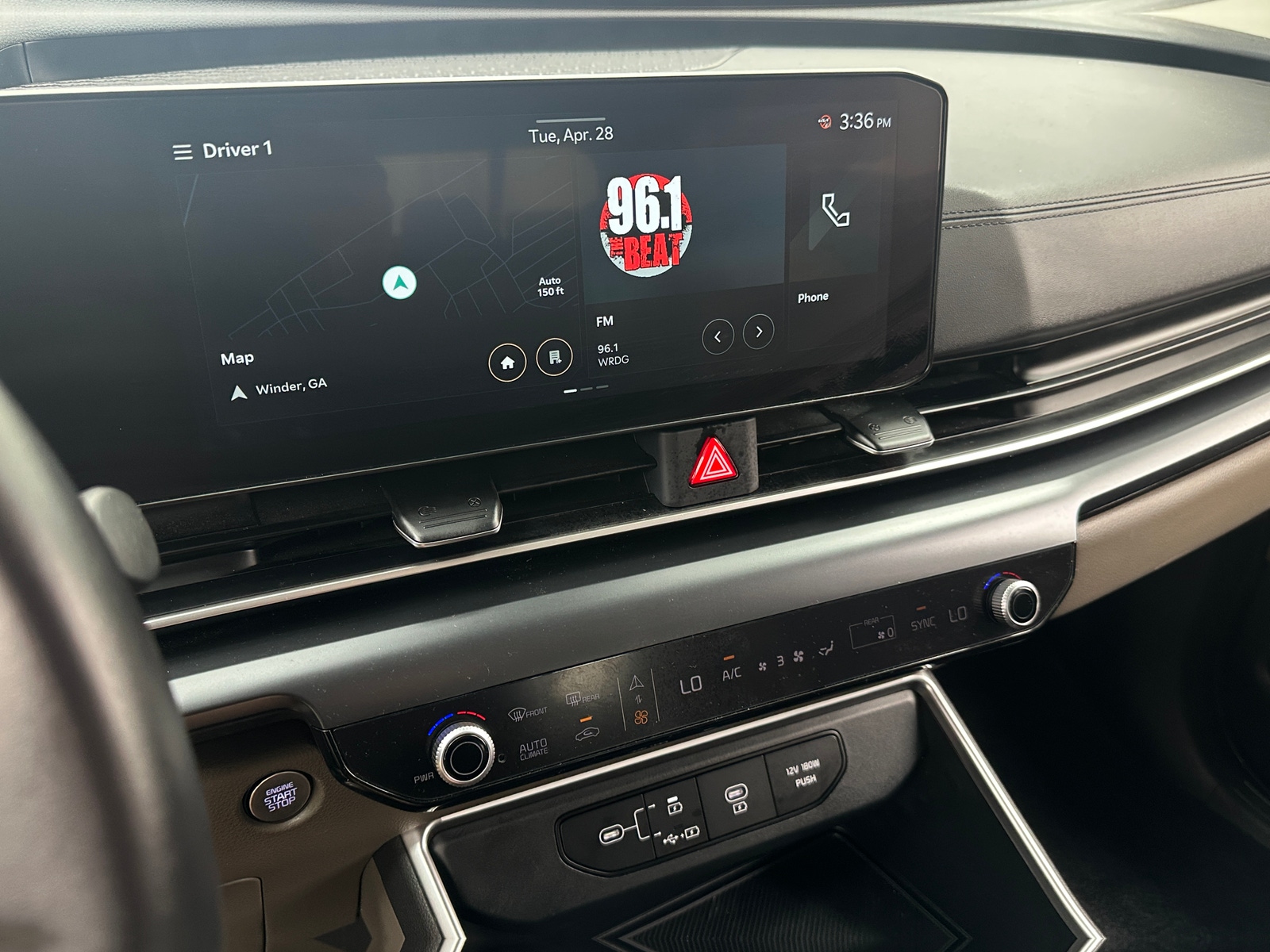 Thumbnail: 2025 Kia Carnival - 4