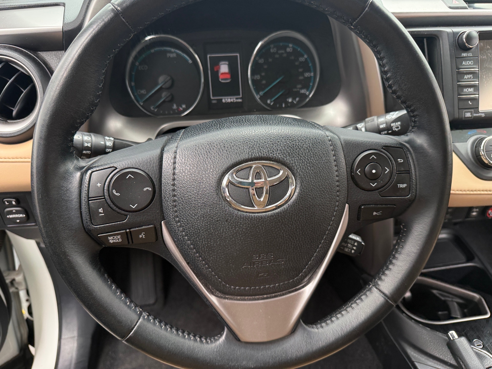 Thumbnail: 2017 Toyota RAV4 - 4