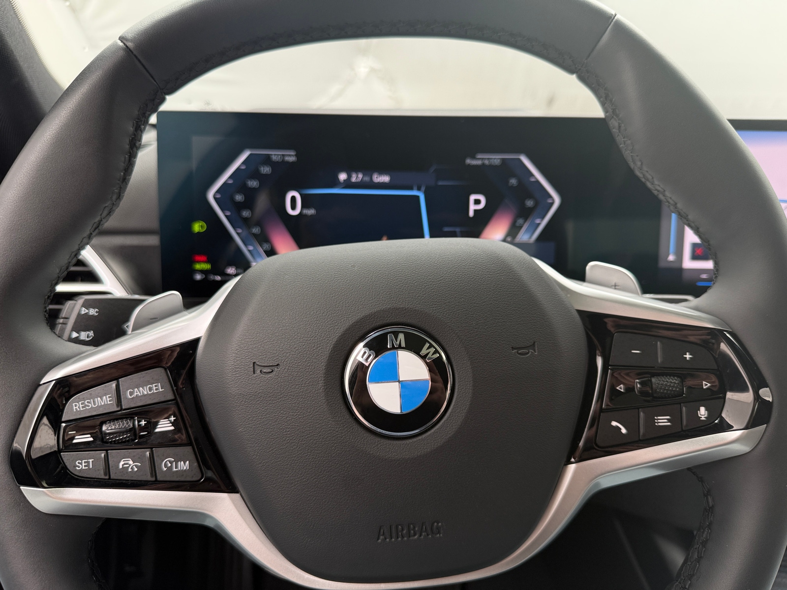 Thumbnail: 2025 BMW 3 Series - 4