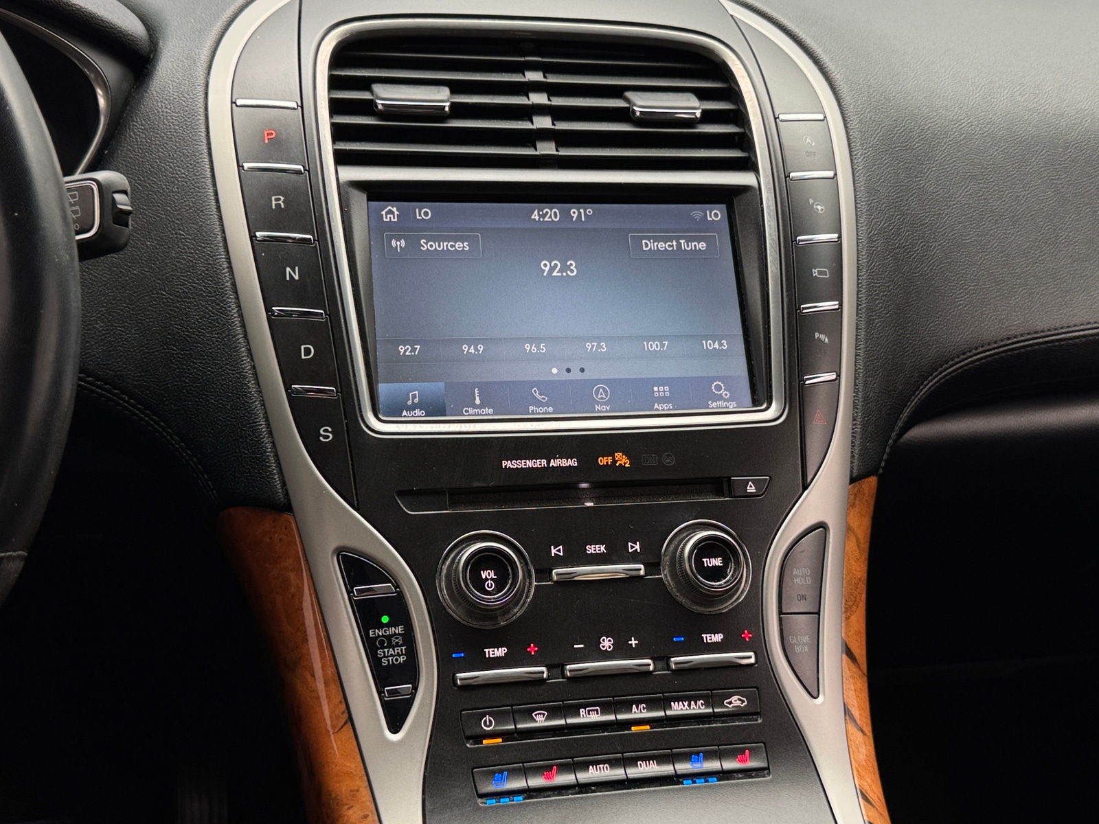 Thumbnail: 2019 Lincoln Nautilus - 3