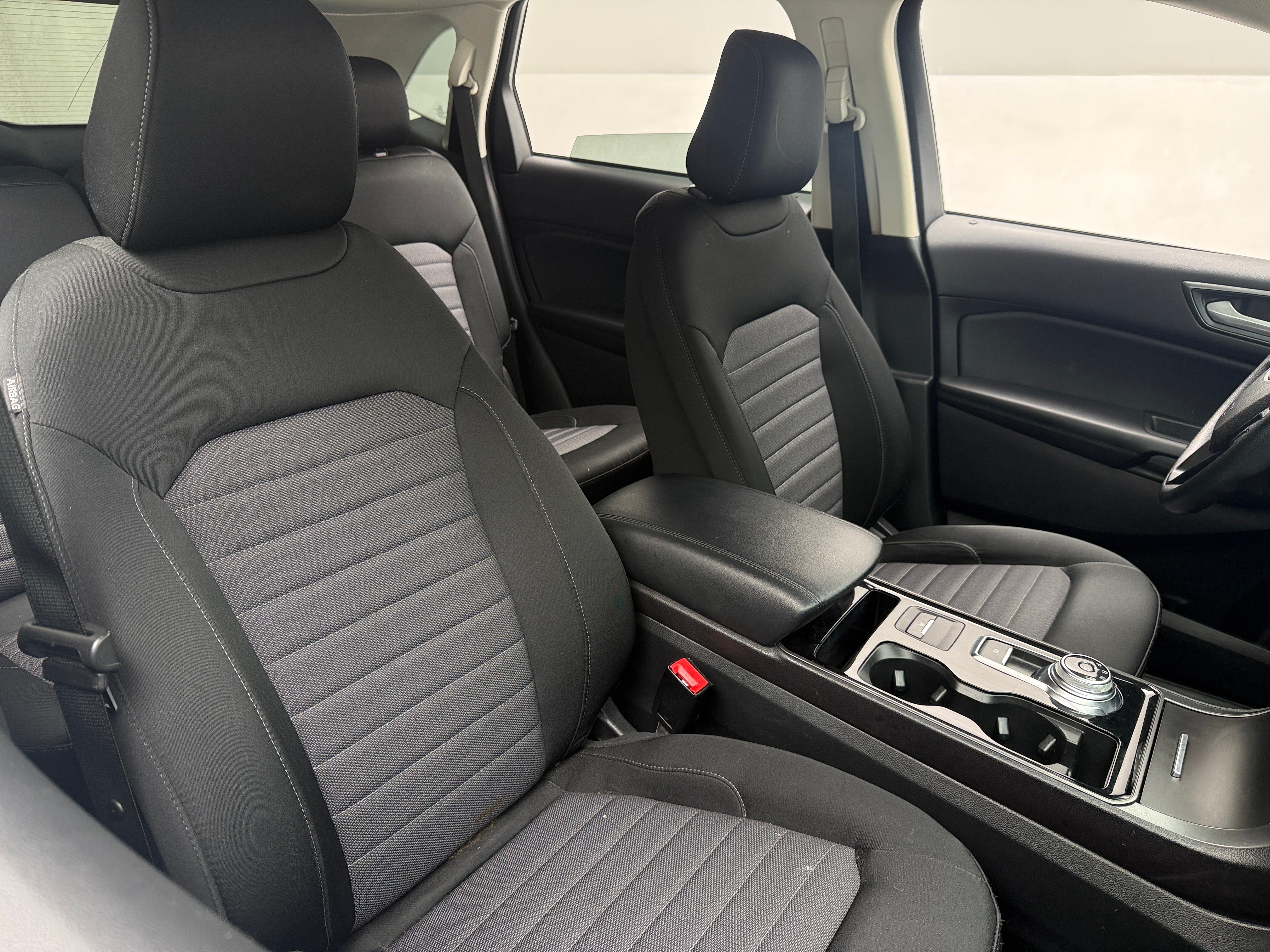 2020 Ford Edge