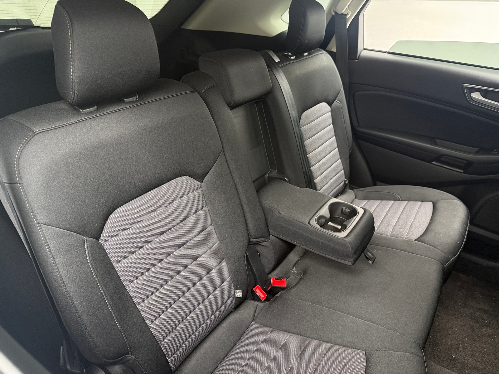 Thumbnail: 2020 Ford Edge - 6