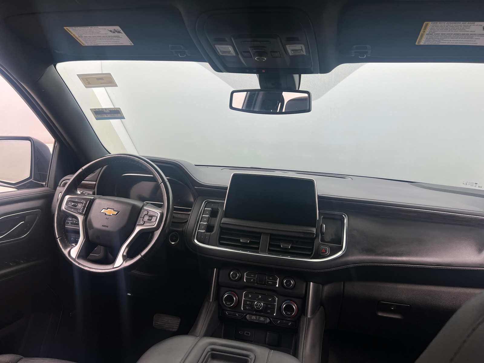 Thumbnail: 2022 Chevrolet Tahoe - 2