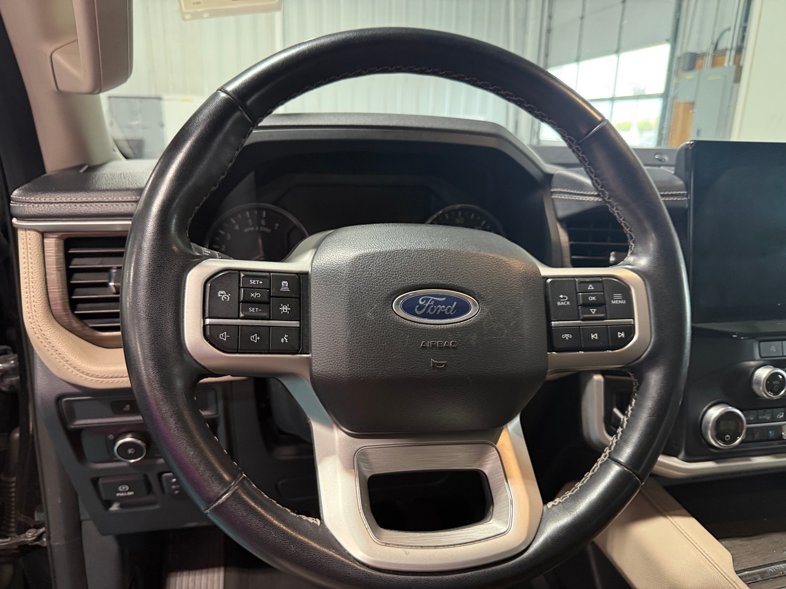 Thumbnail: 2024 Ford Expedition MAX - 4