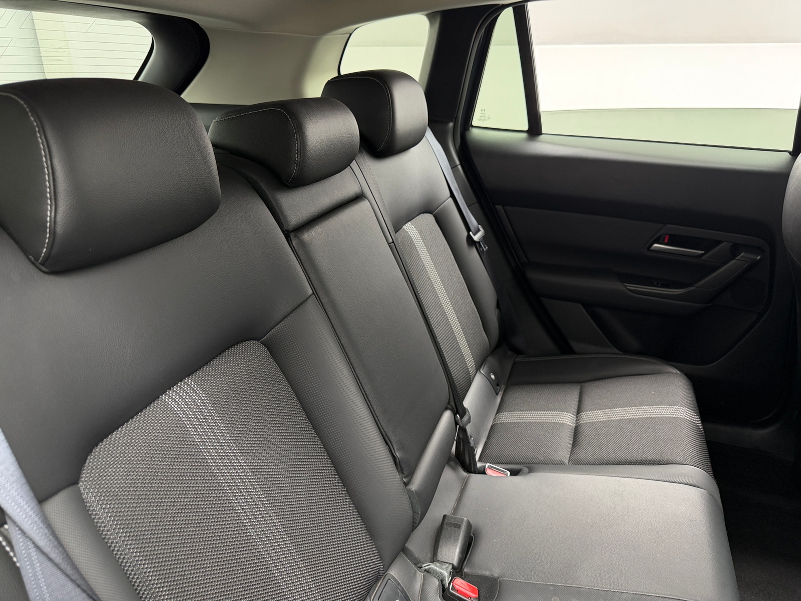 Thumbnail: 2023 Mazda CX-50 - 5