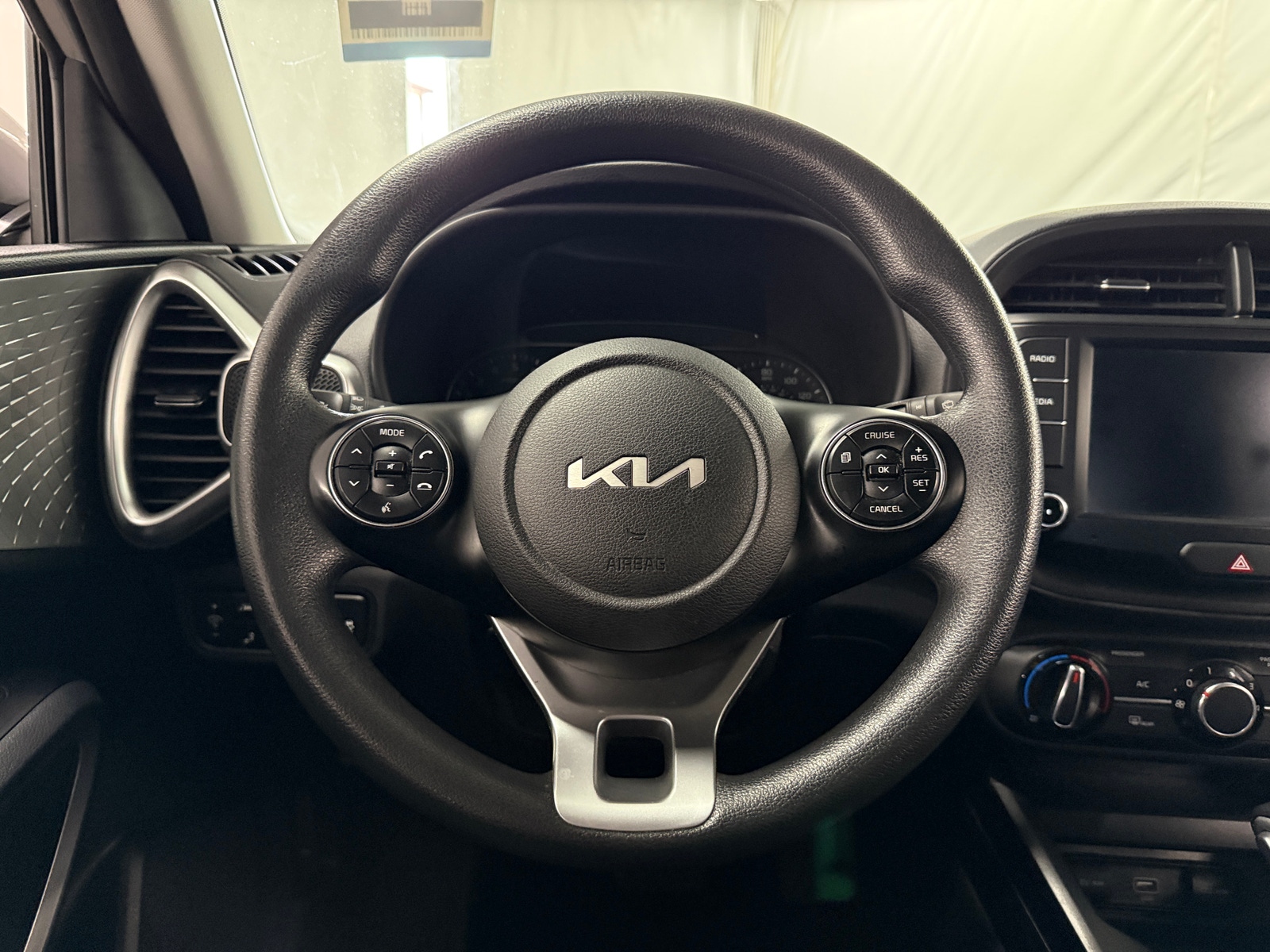 Thumbnail: 2022 Kia Soul - 5