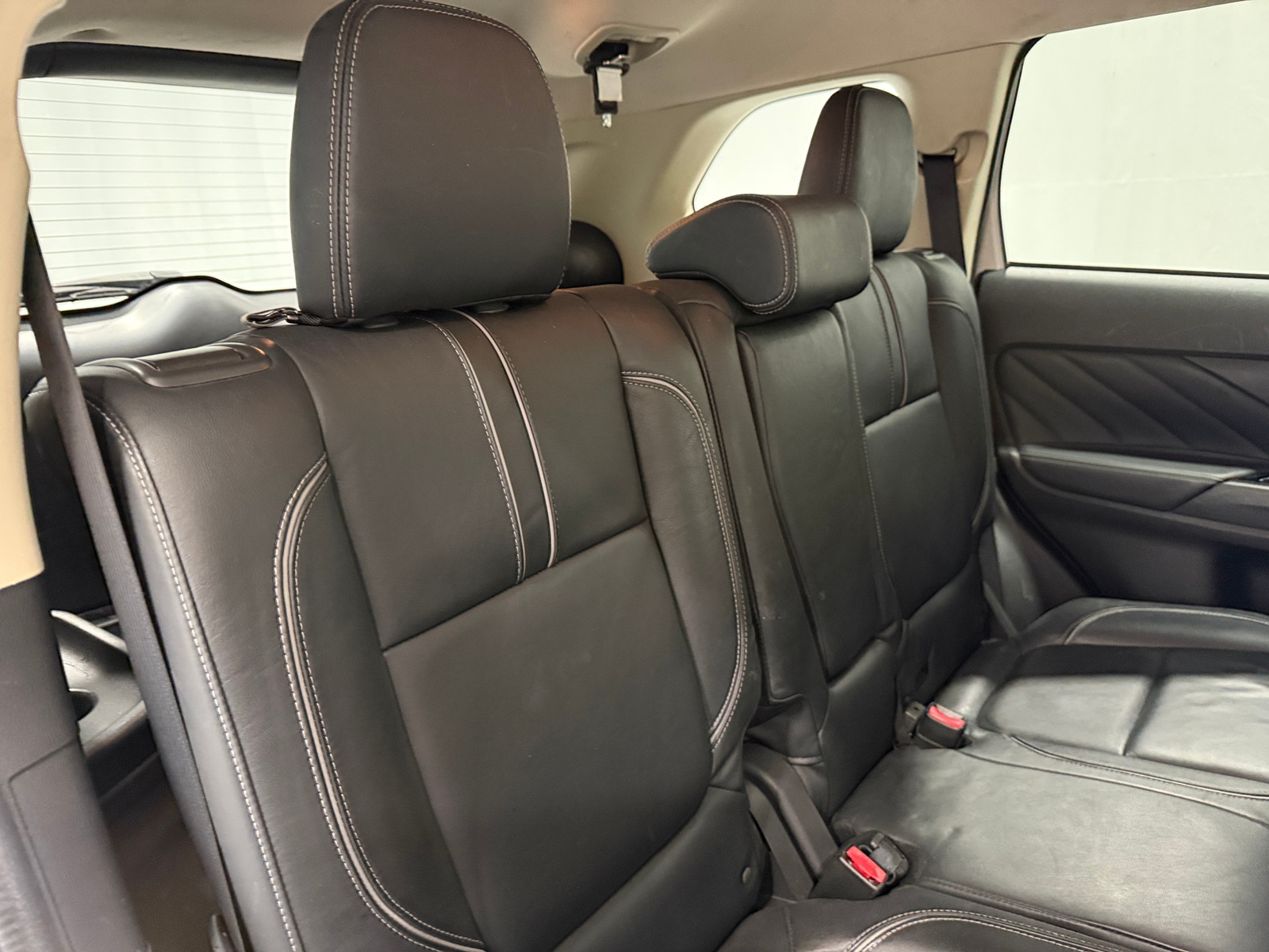 Thumbnail: 2018 Mitsubishi Outlander - 5