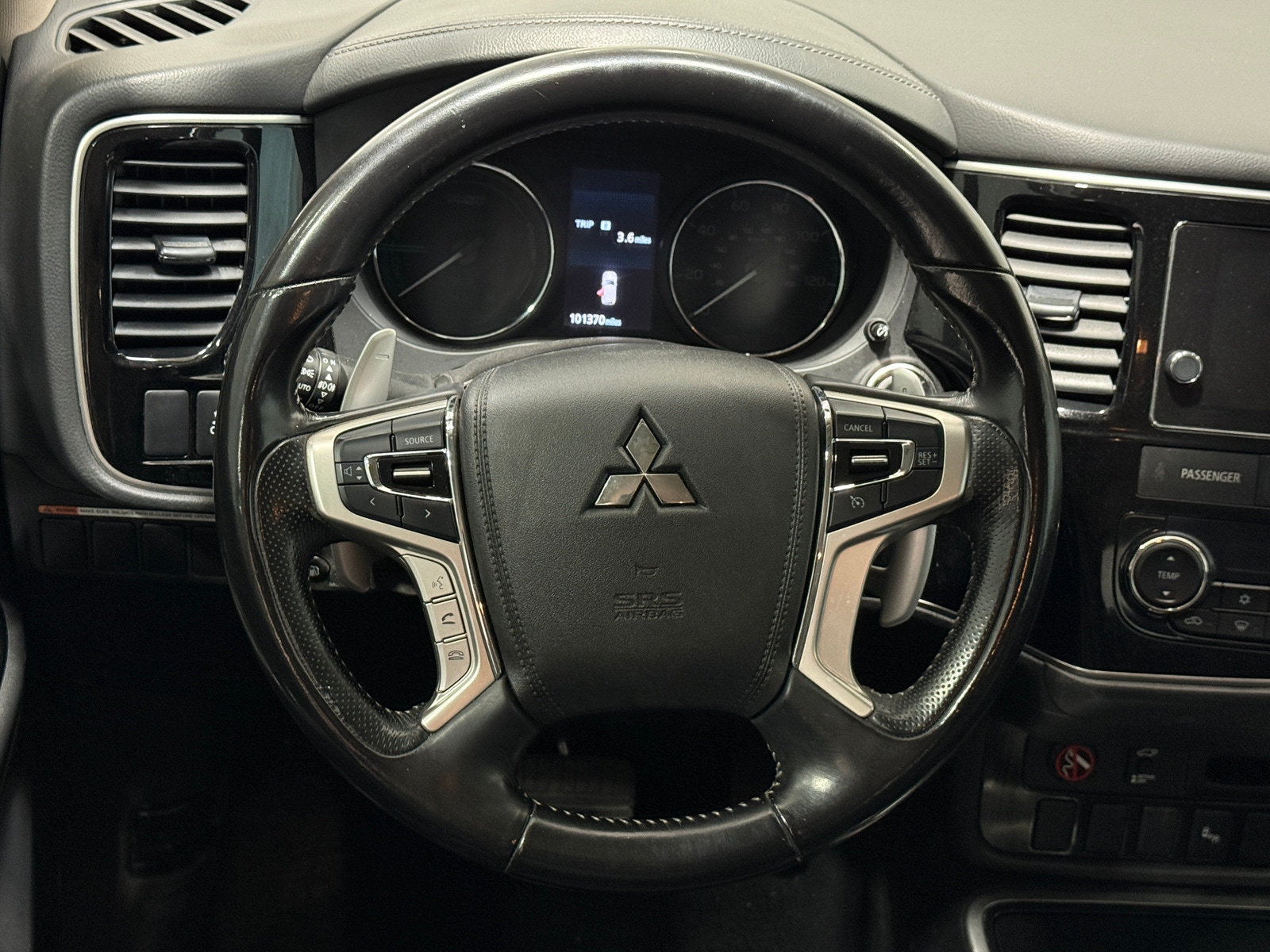 Thumbnail: 2018 Mitsubishi Outlander - 4