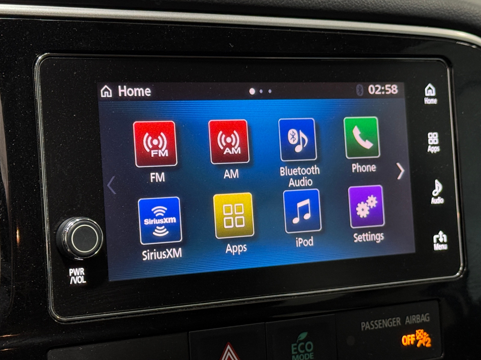 Thumbnail: 2018 Mitsubishi Outlander - 3