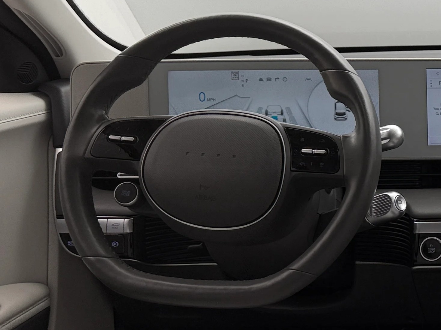 Thumbnail: 2023 Hyundai Ioniq 5 - 4