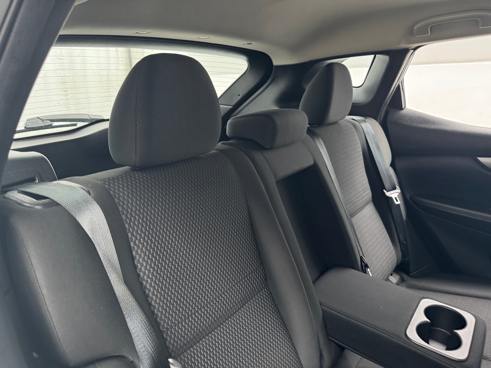 Thumbnail: 2021 Nissan Rogue Sport - 6