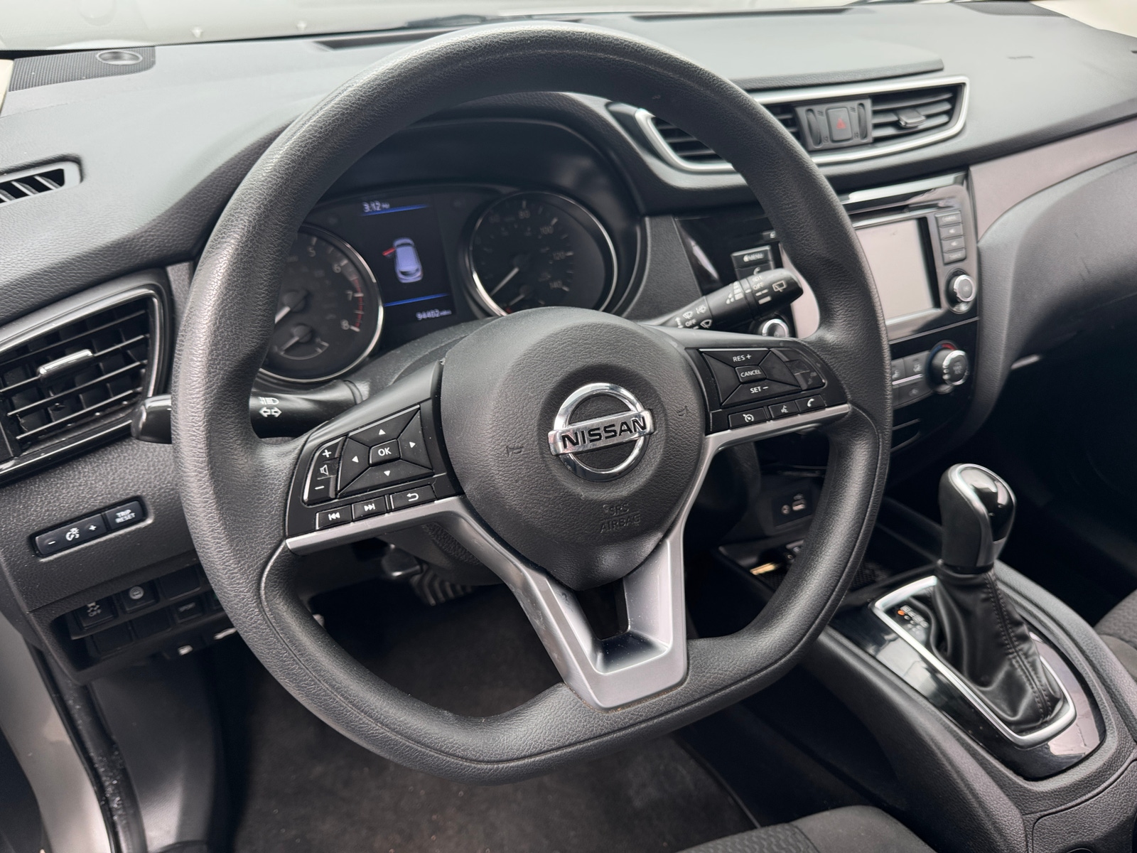 Thumbnail: 2021 Nissan Rogue Sport - 5