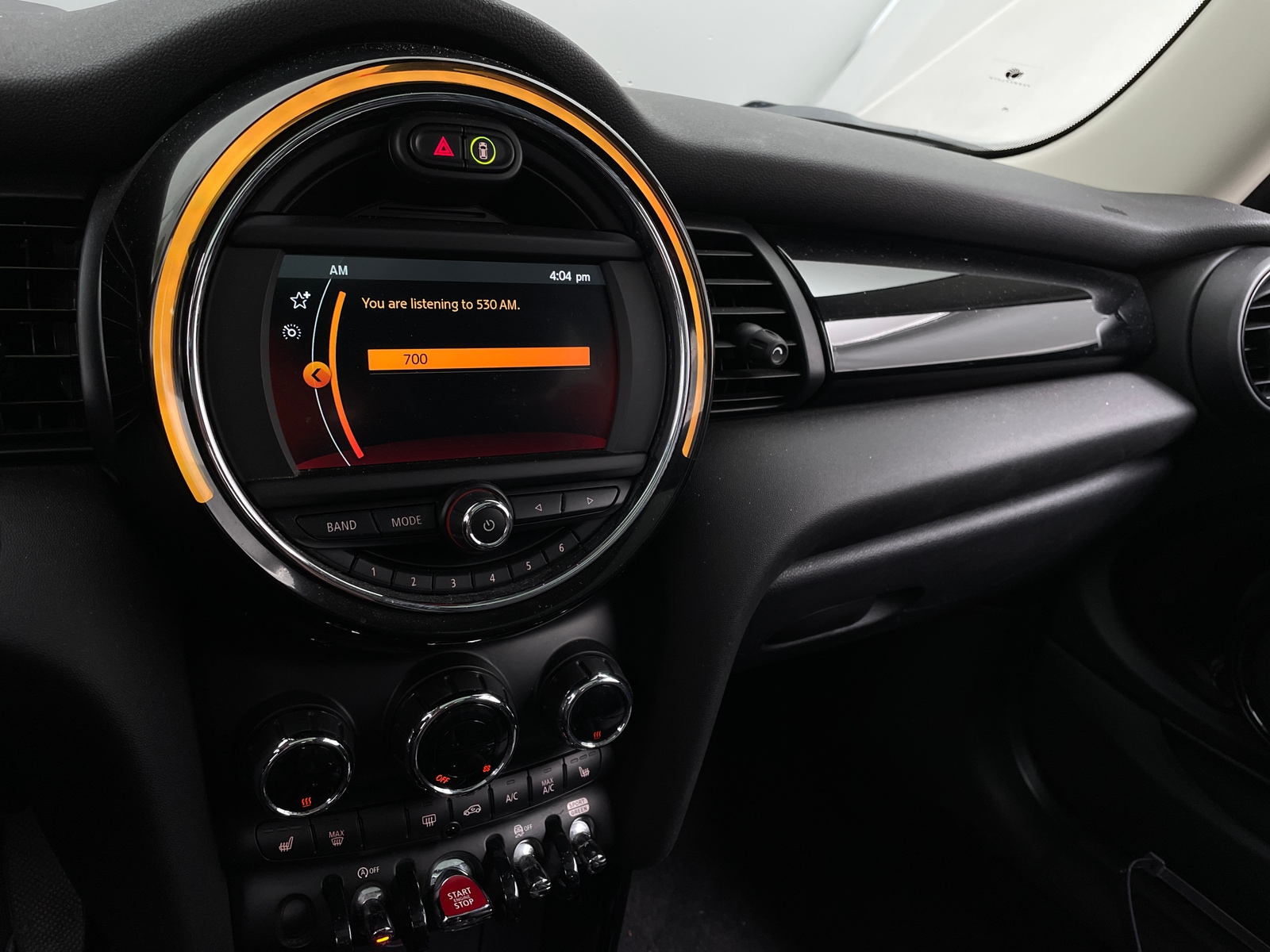 Thumbnail: 2019 MINI Cooper Hardtop - 3