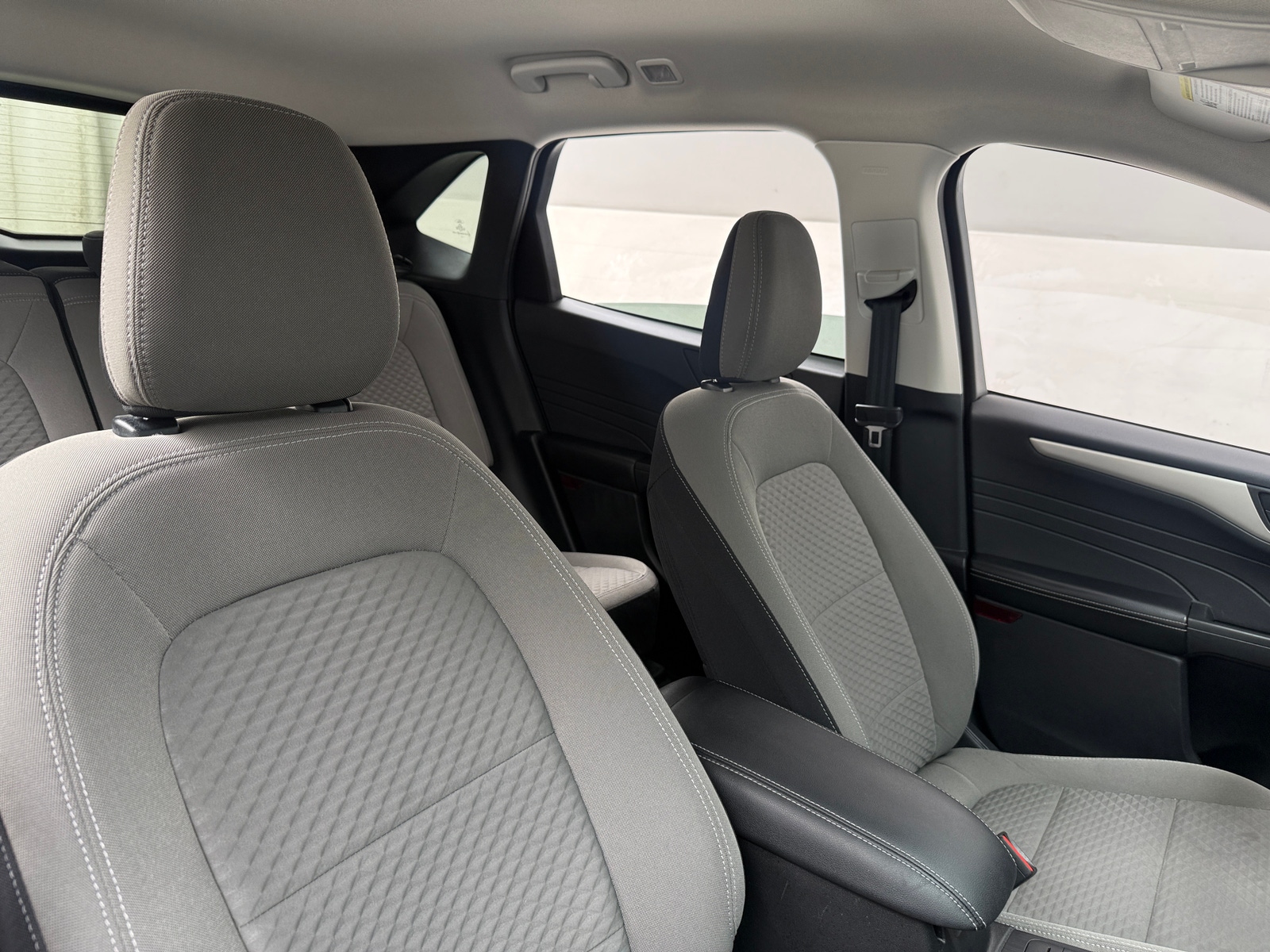 Thumbnail: 2022 Ford Escape - 2