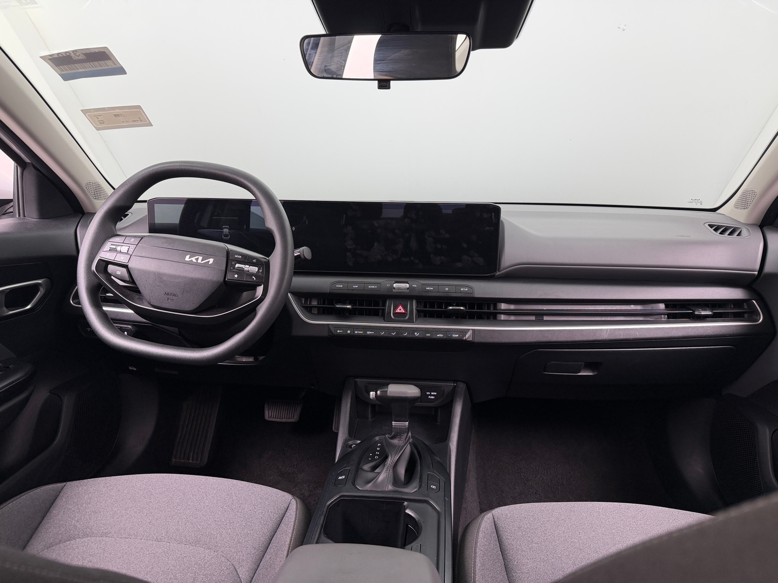 Thumbnail: 2025 Kia K4 - 3