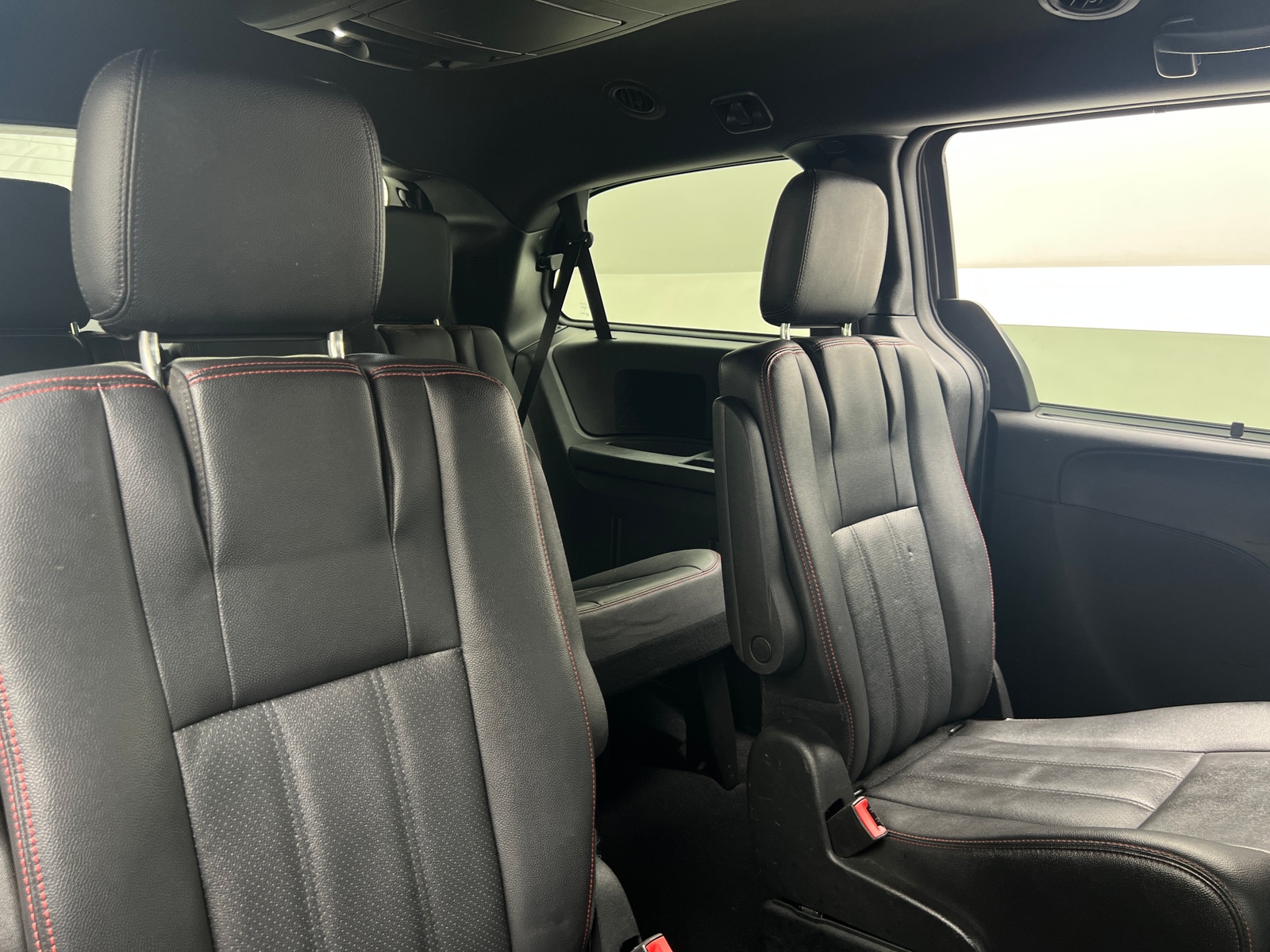 Thumbnail: 2019 Dodge Grand Caravan - 5