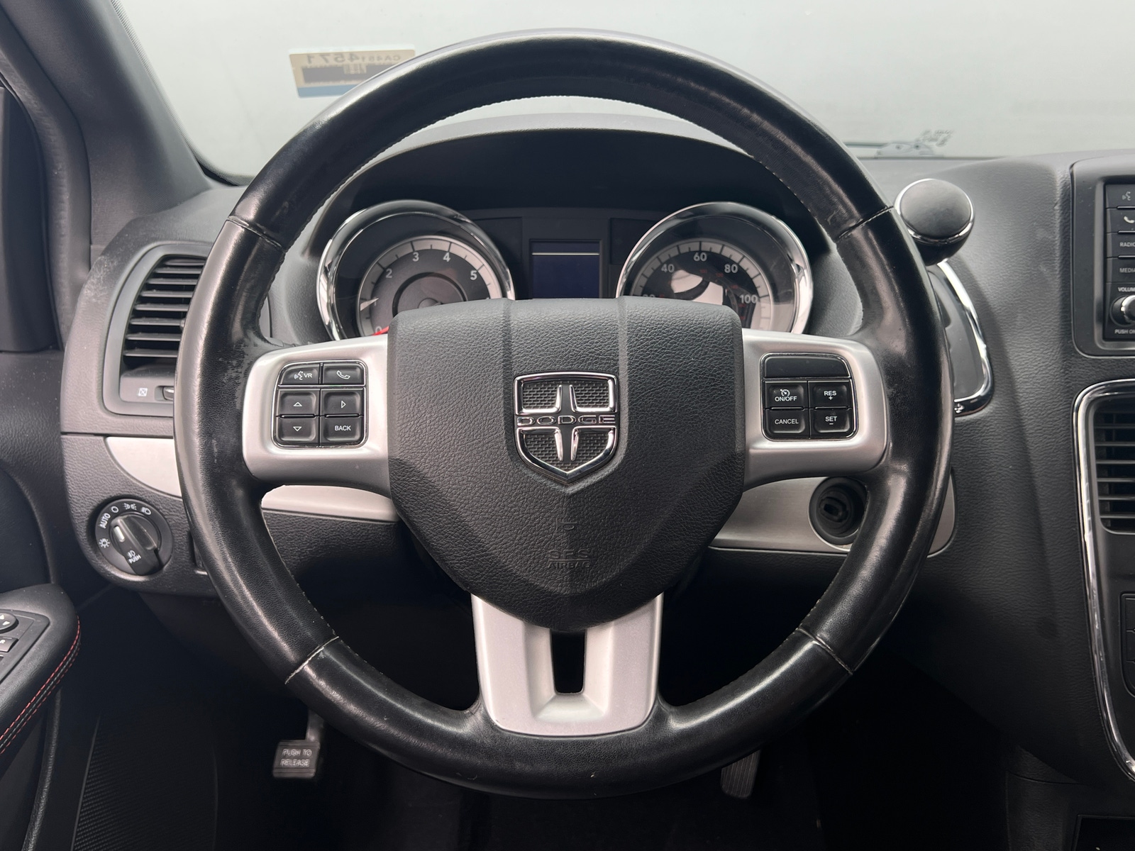 Thumbnail: 2019 Dodge Grand Caravan - 4