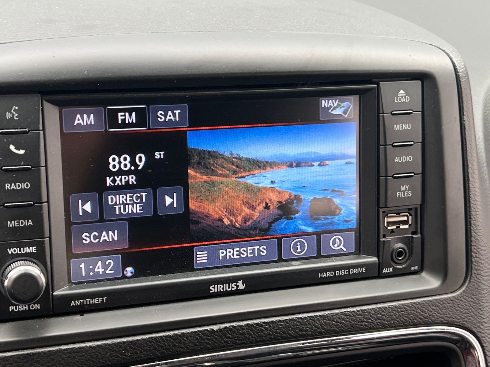 Thumbnail: 2019 Dodge Grand Caravan - 3