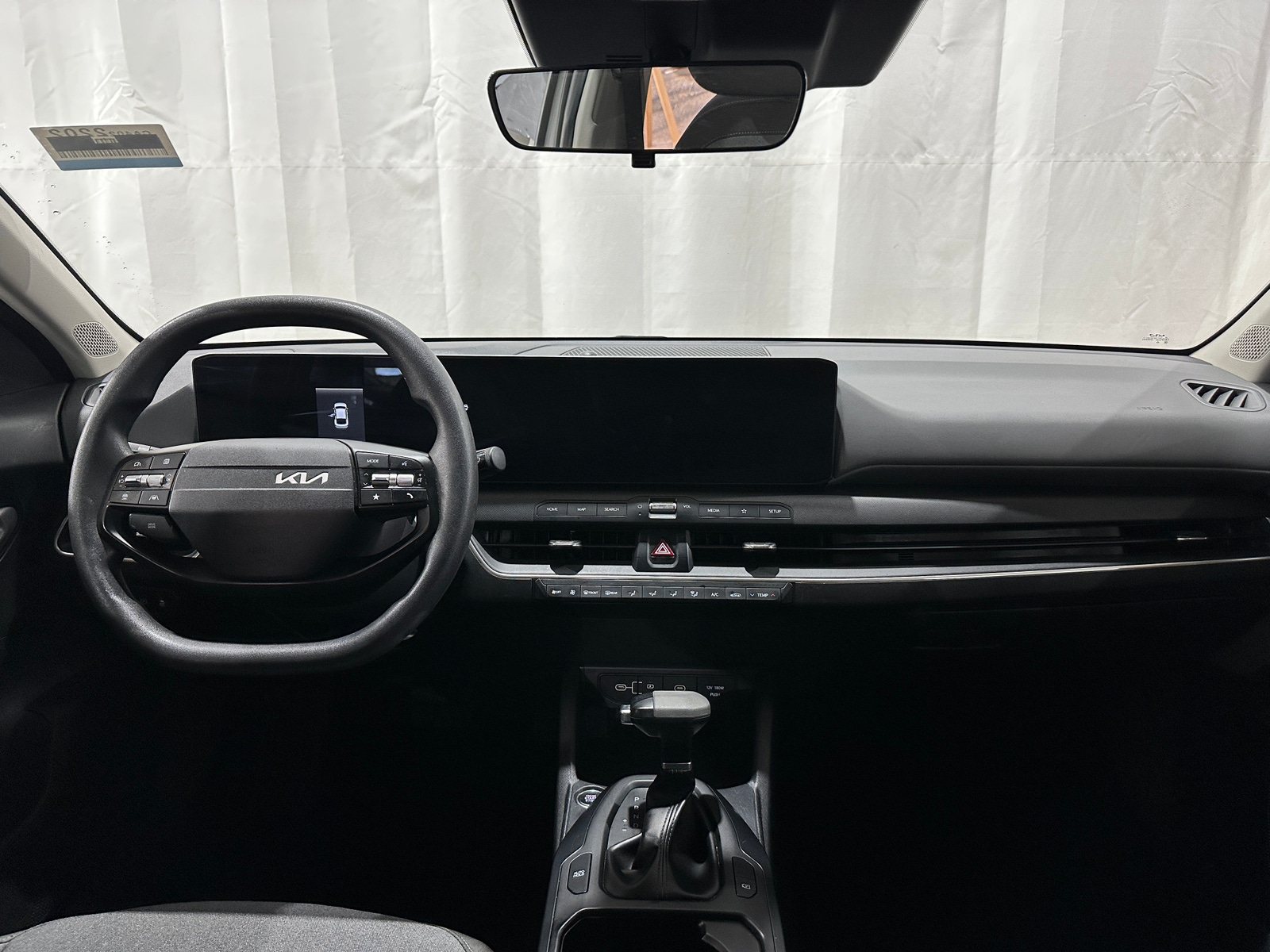 Thumbnail: 2025 Kia K4 - 3