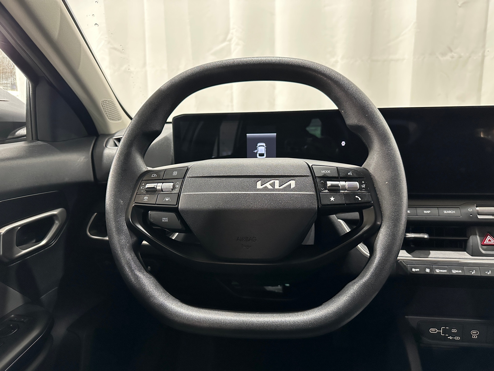 Thumbnail: 2025 Kia K4 - 5