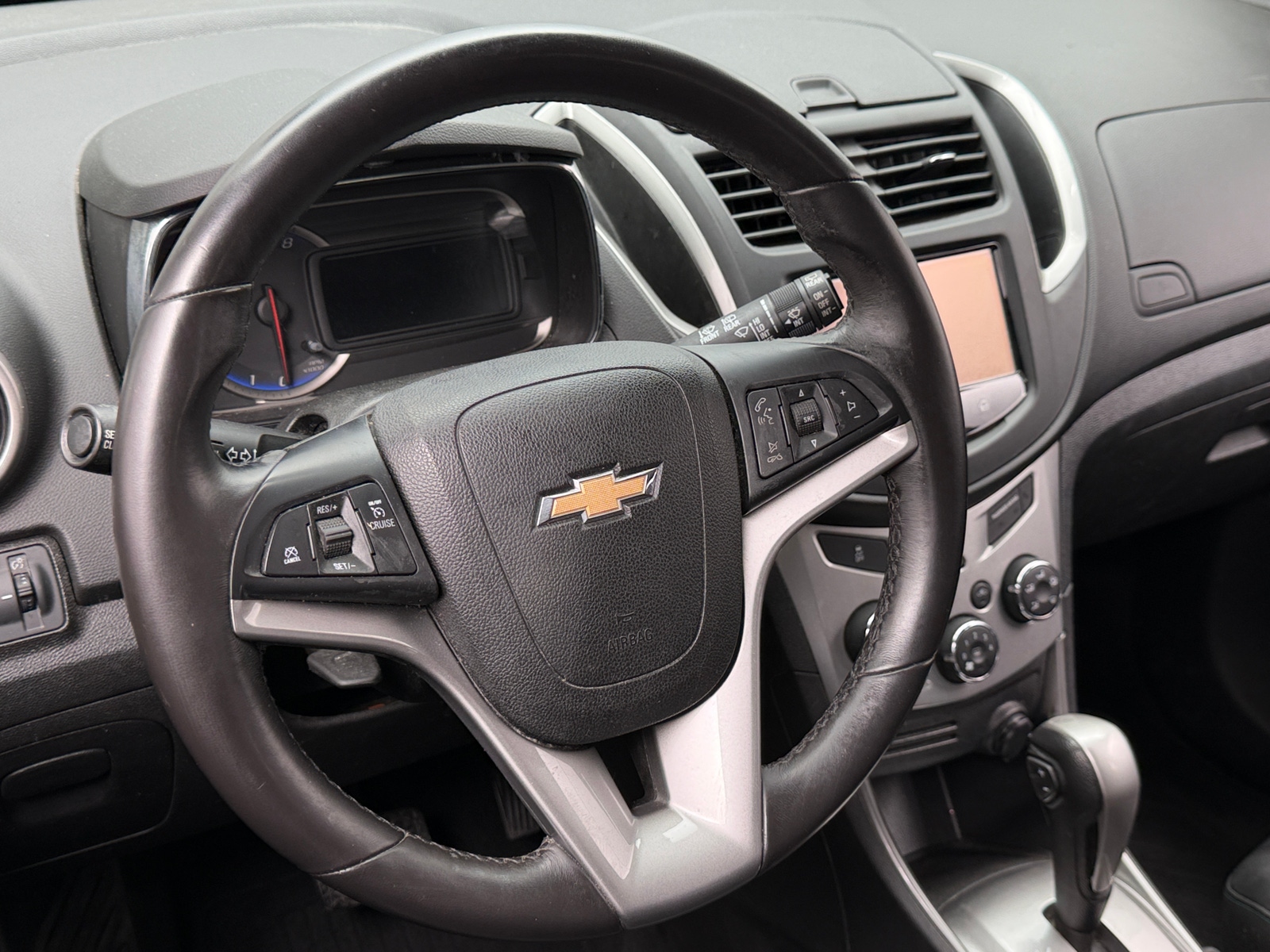 Thumbnail: 2016 Chevrolet Trax - 5