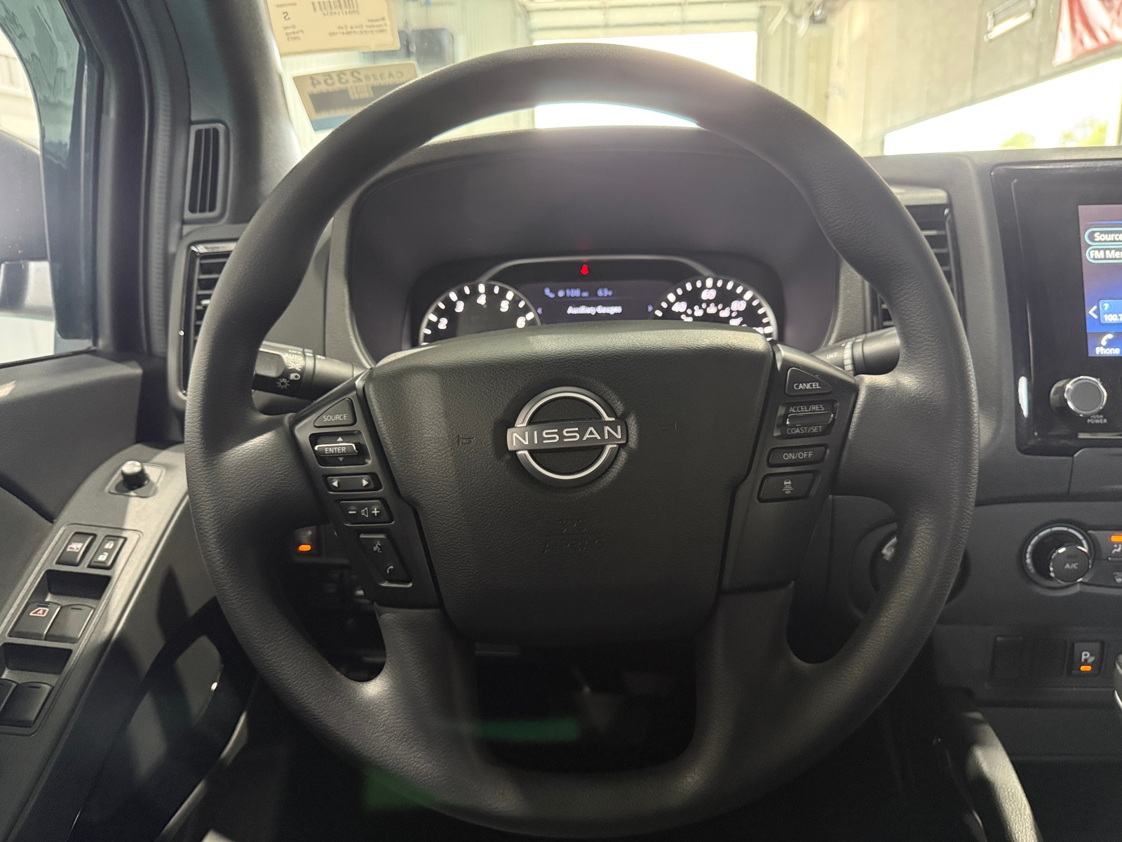 Thumbnail: 2023 Nissan Frontier - 5