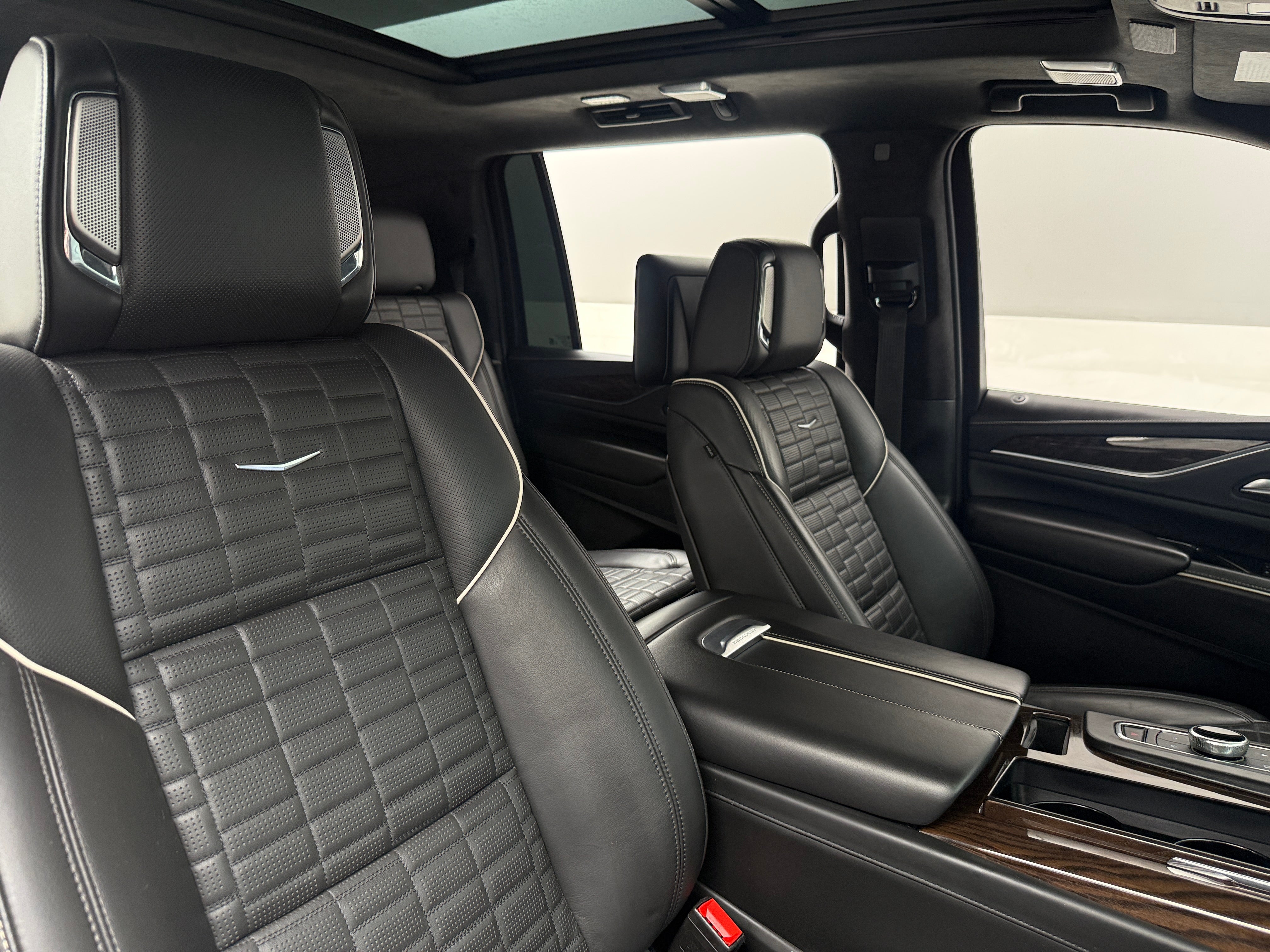 2023 Cadillac Escalade ESV Sport Platinum