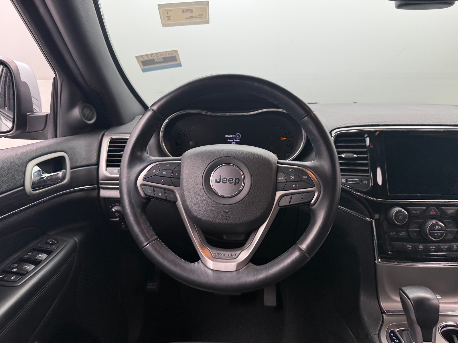 Thumbnail: 2021 Jeep Grand Cherokee - 4