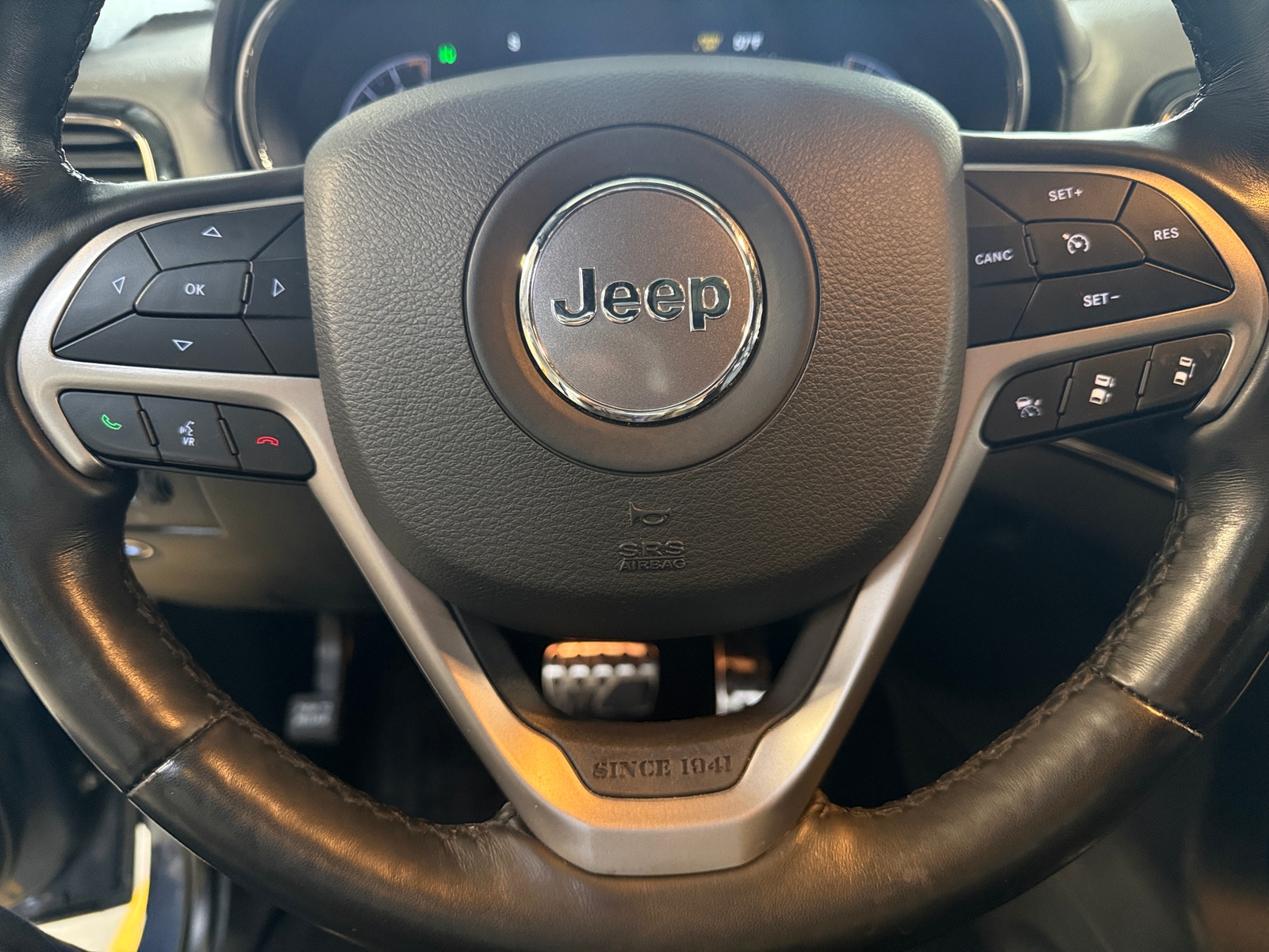 Thumbnail: 2021 Jeep Grand Cherokee - 4