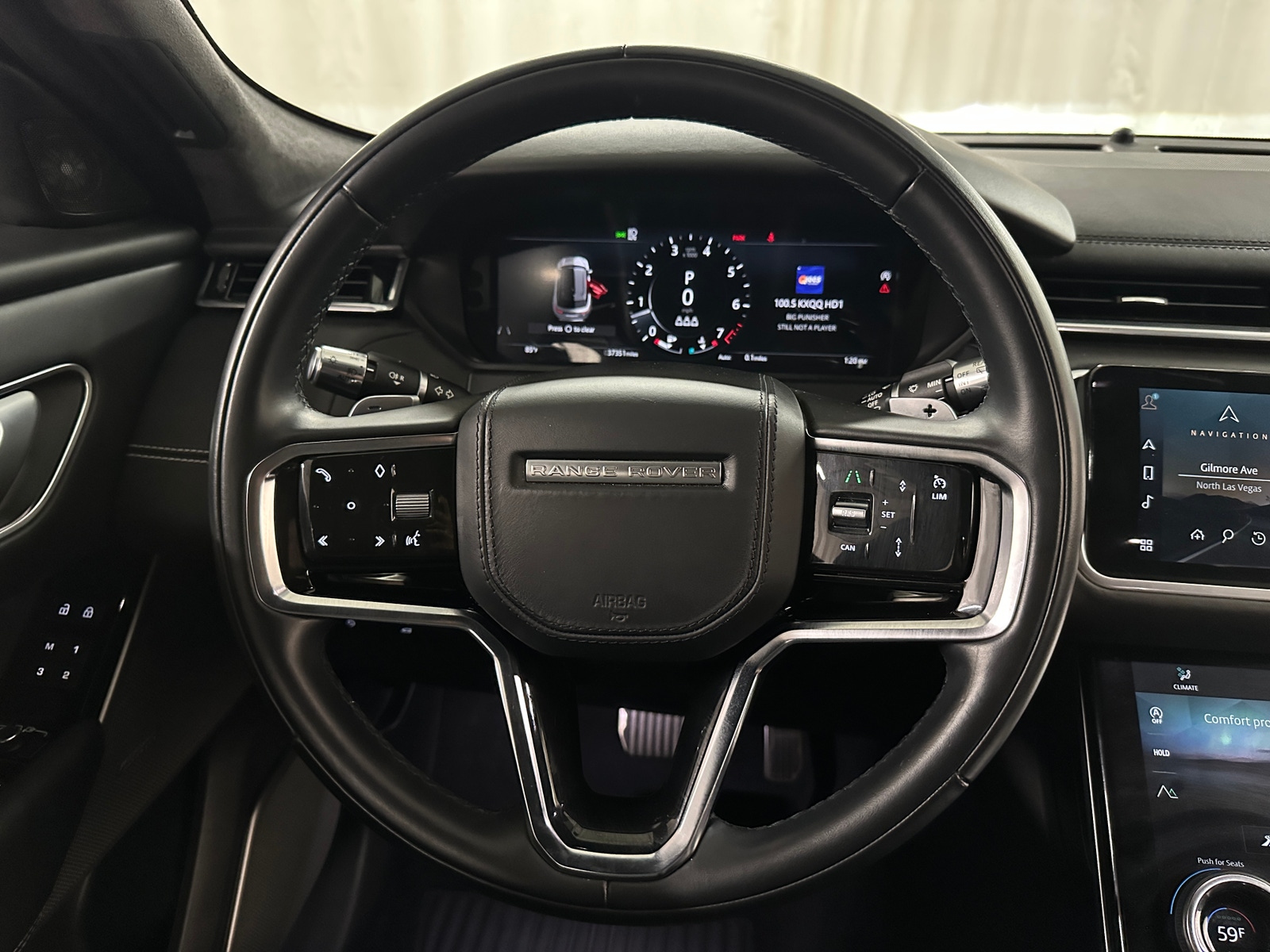 Thumbnail: 2021 Land Rover Range Rover Velar - 4