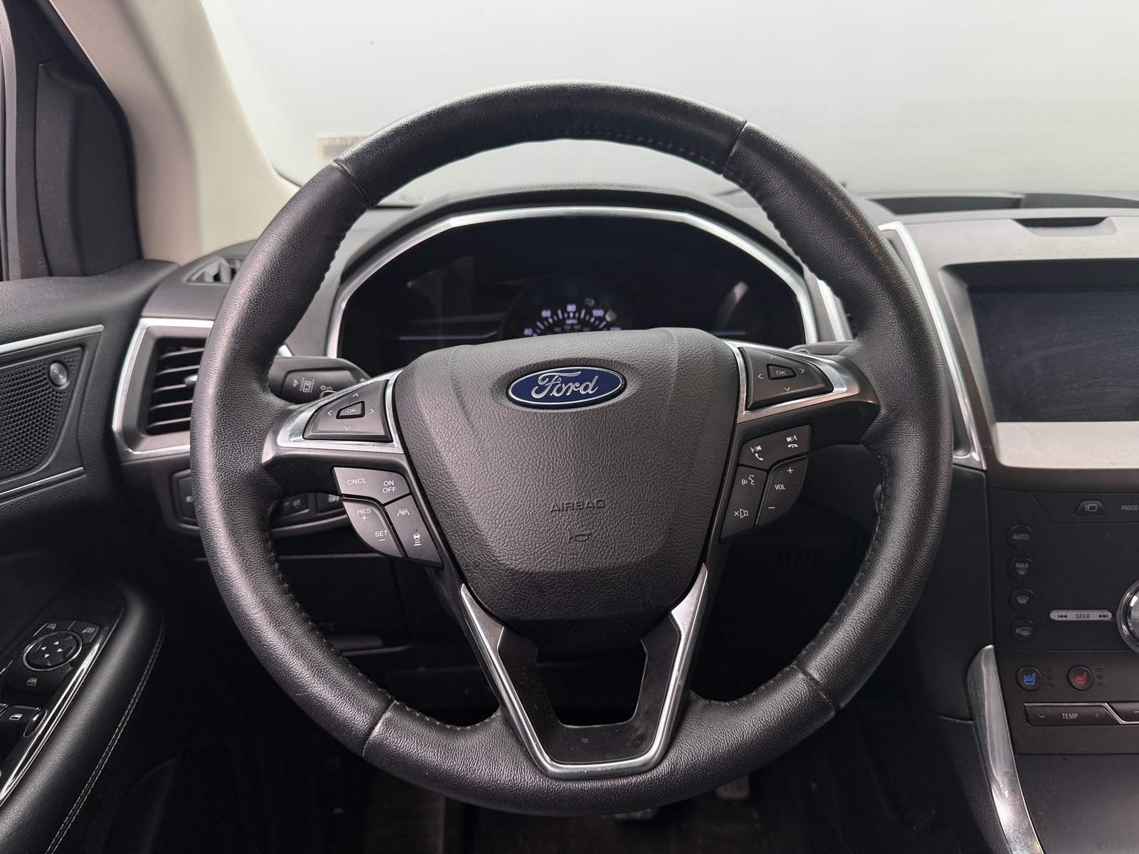 Thumbnail: 2020 Ford Edge - 4