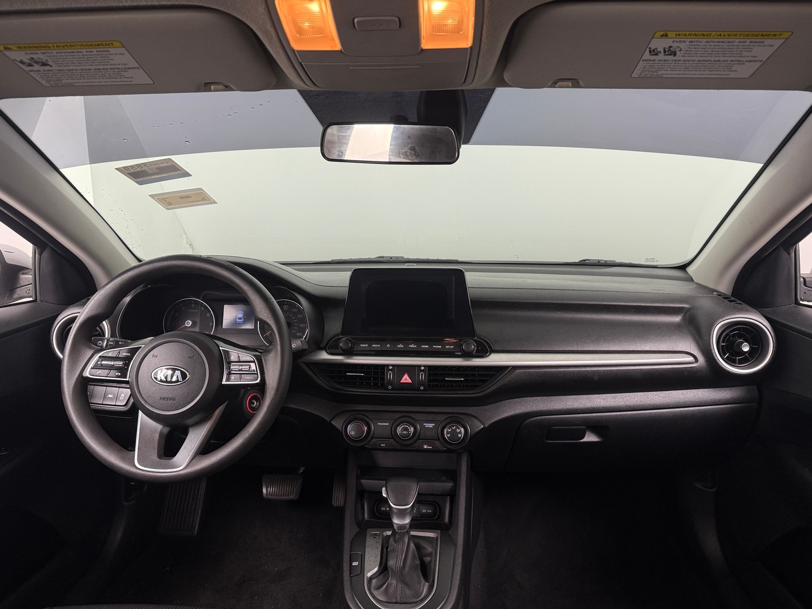 Thumbnail: 2020 Kia Forte - 3