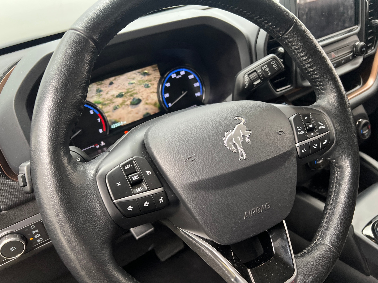 Thumbnail: 2021 Ford Bronco Sport - 4