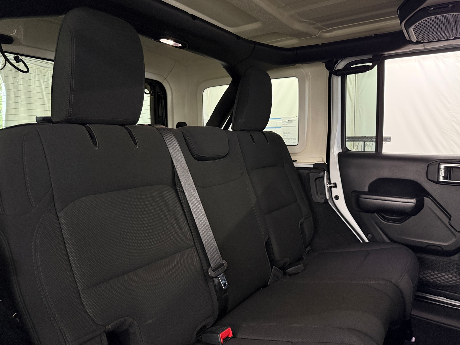 Thumbnail: 2020 Jeep Wrangler - 6