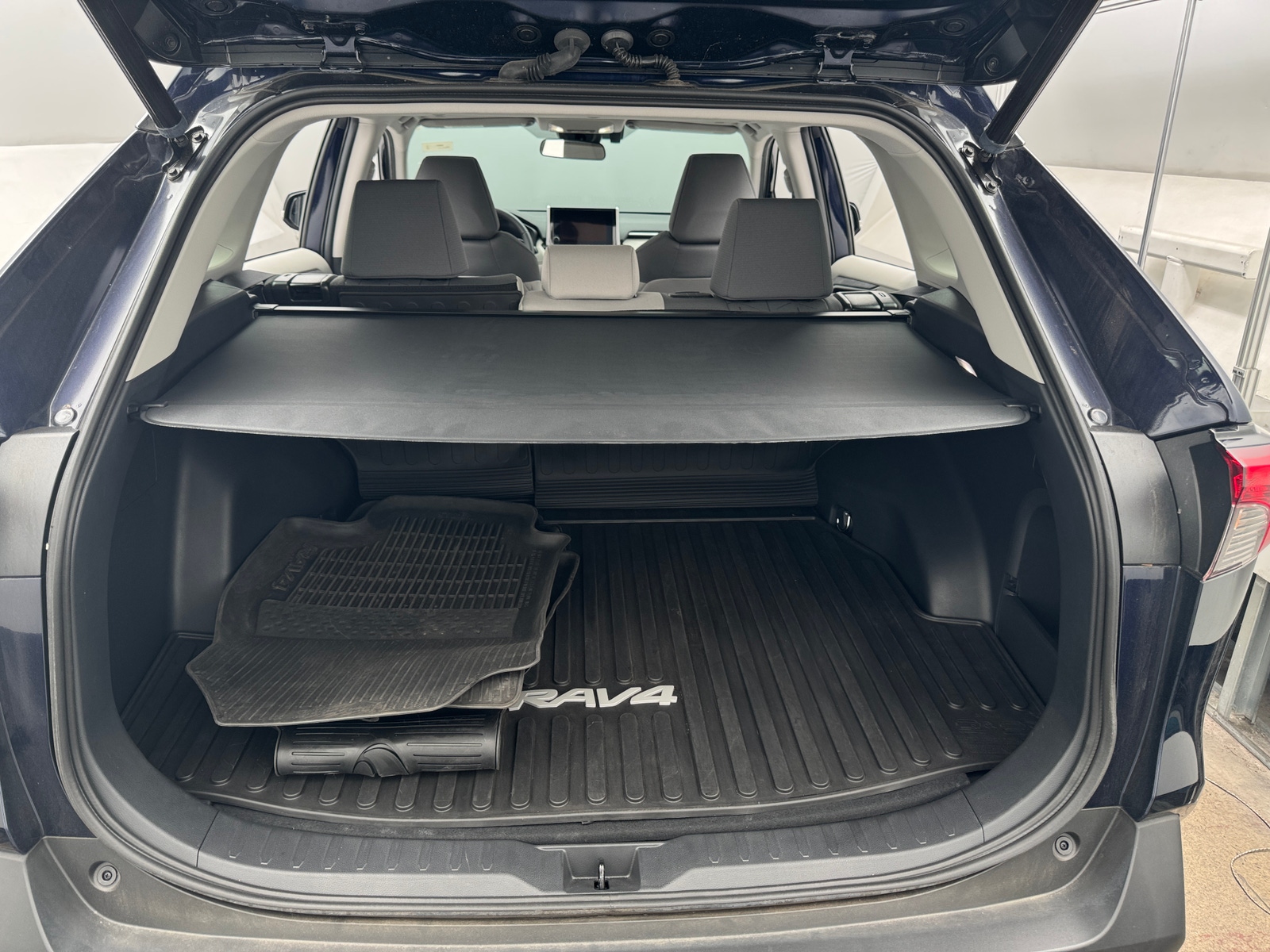 Thumbnail: 2023 Toyota RAV4 - 7