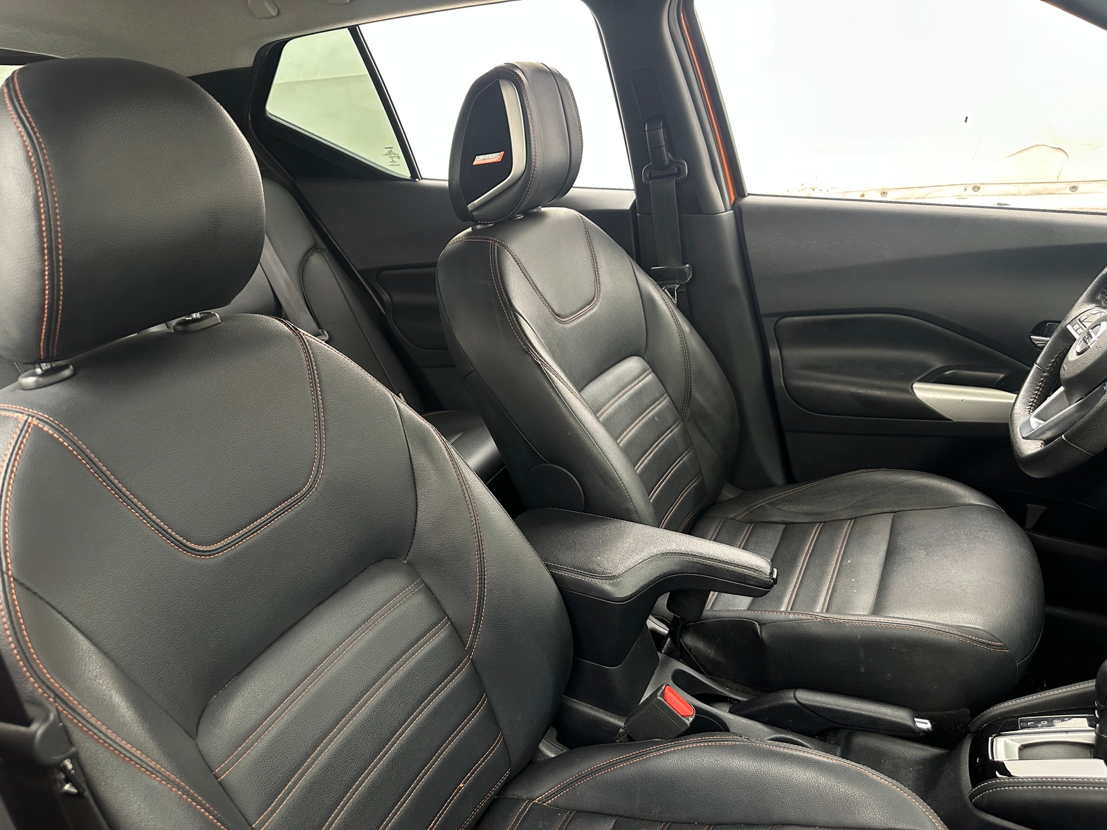 Thumbnail: 2020 Nissan Kicks - 2