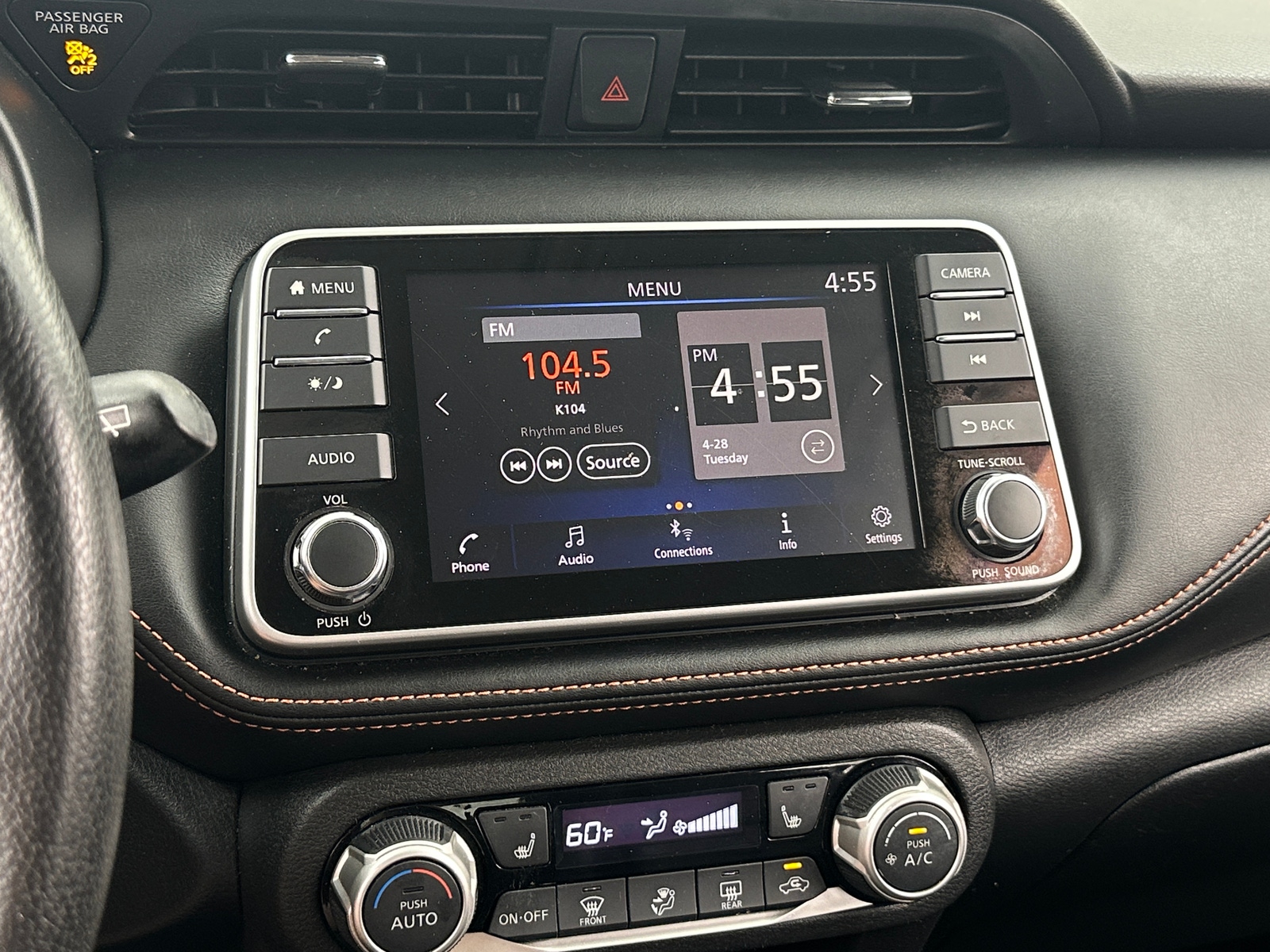 Thumbnail: 2020 Nissan Kicks - 4