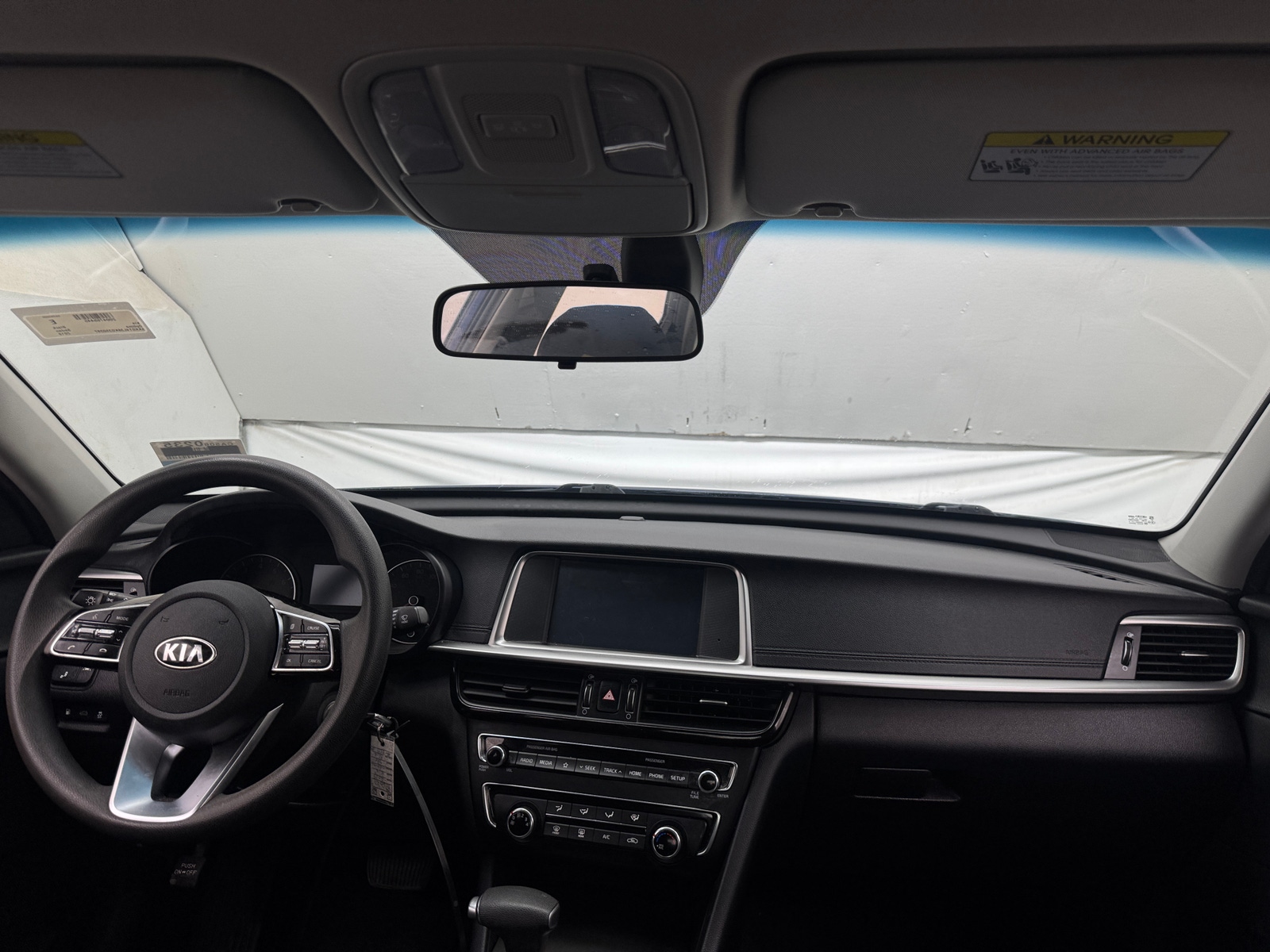 Thumbnail: 2019 Kia Optima - 3