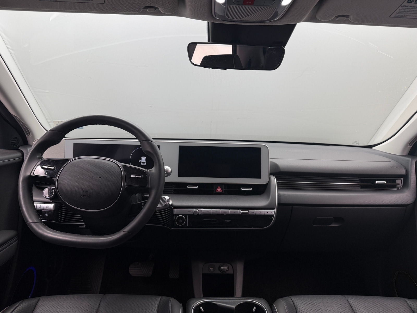 Thumbnail: 2023 Hyundai Ioniq 5 - 2