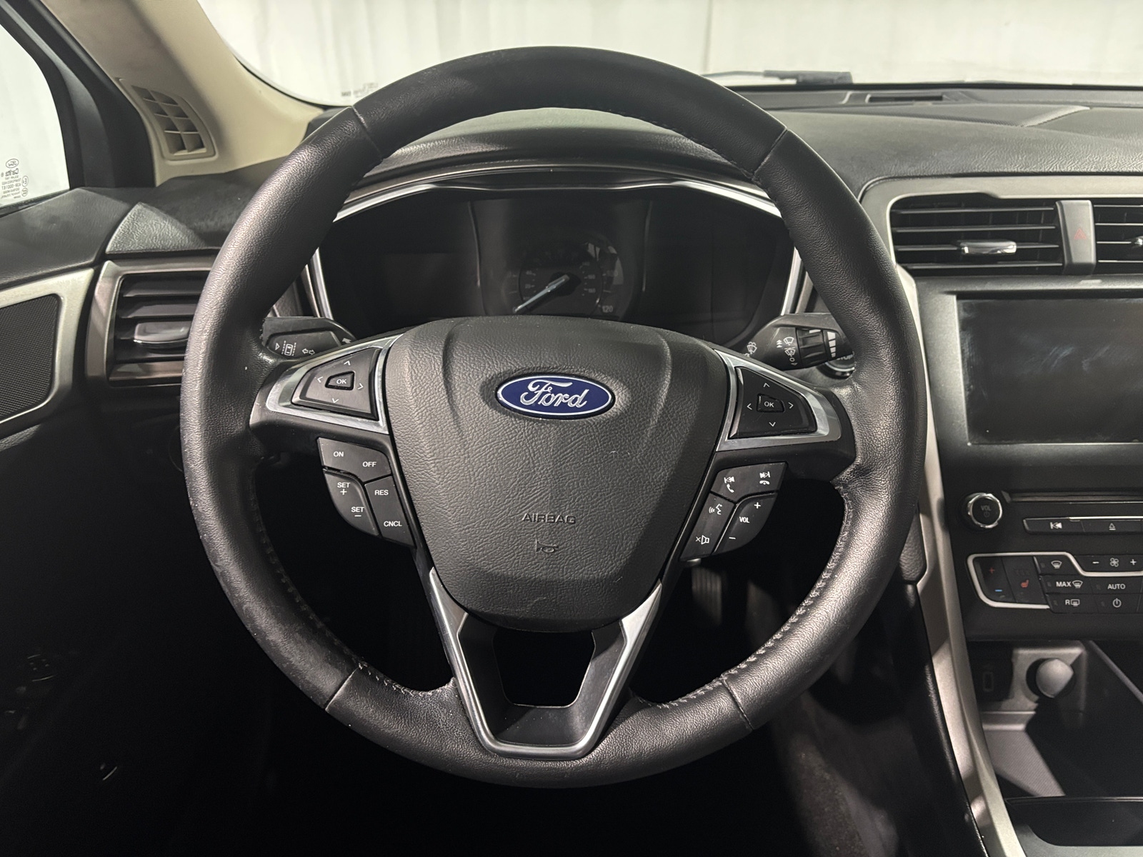 Thumbnail: 2018 Ford Fusion - 4