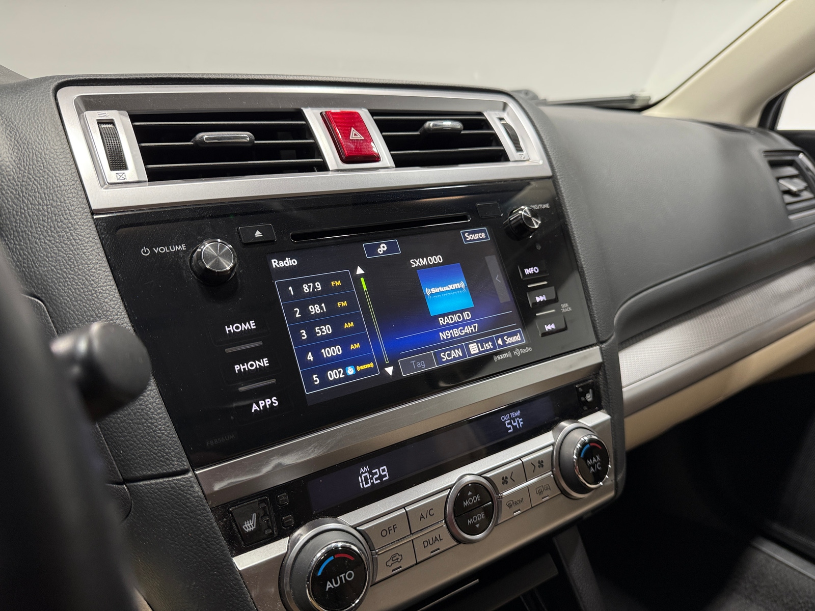 Thumbnail: 2017 Subaru Outback - 4