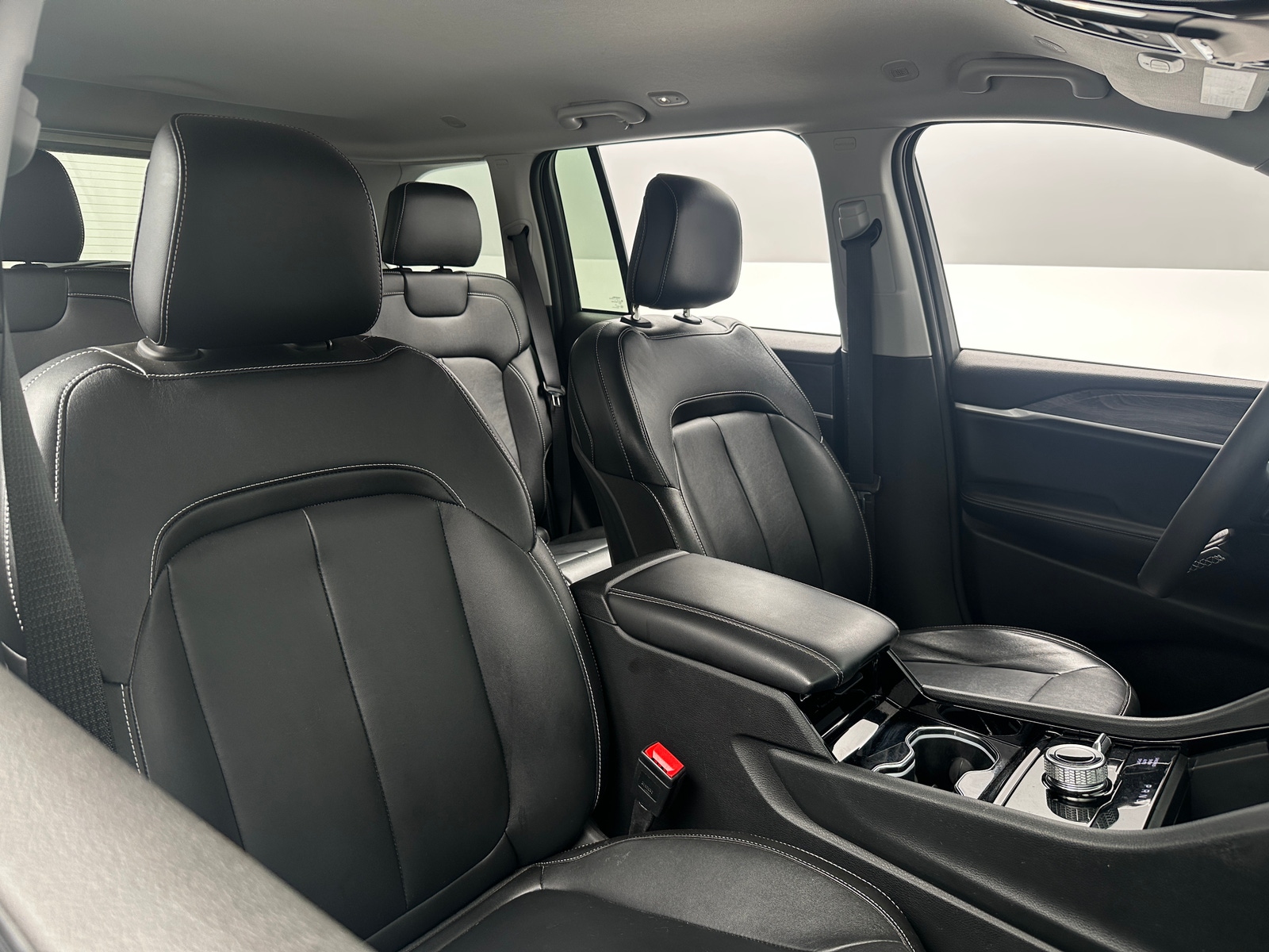 Thumbnail: 2023 Jeep Grand Cherokee - 2