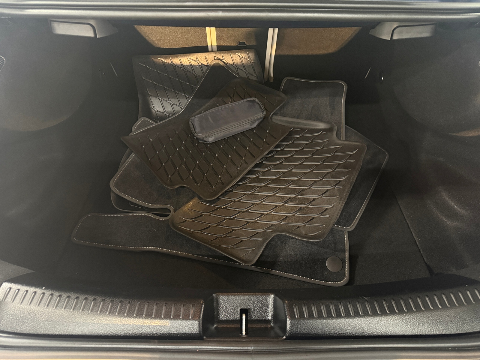 Thumbnail: 2021 Mercedes-Benz CLA - 6
