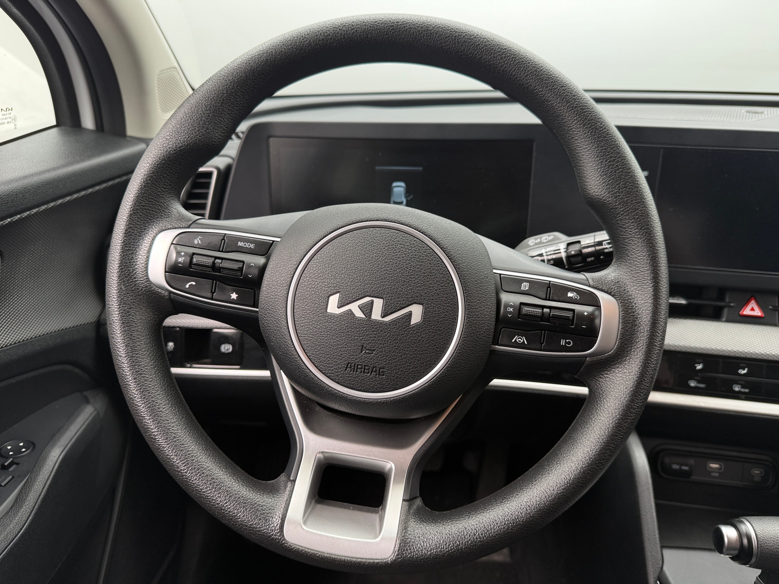 Thumbnail: 2025 Kia Sportage - 5