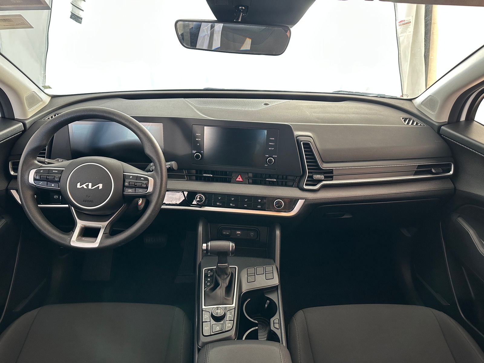 Thumbnail: 2025 Kia Sportage - 3