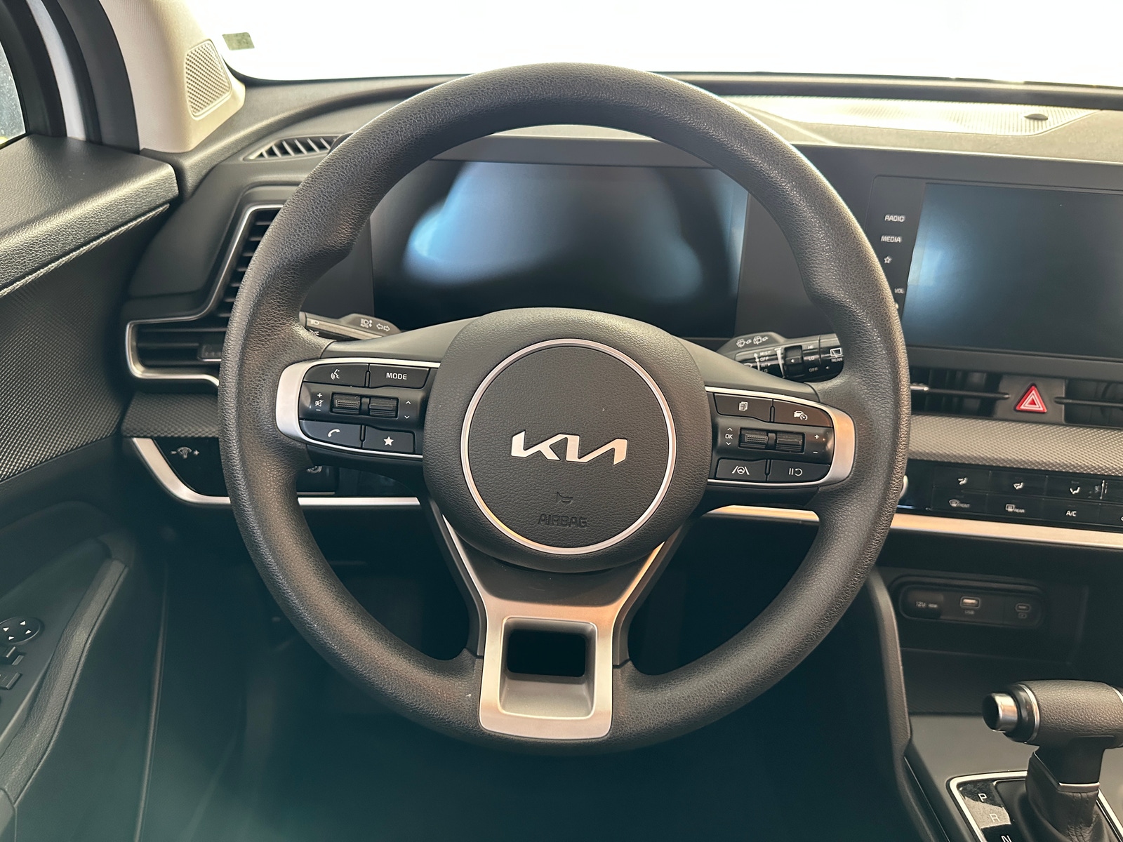 Thumbnail: 2025 Kia Sportage - 5