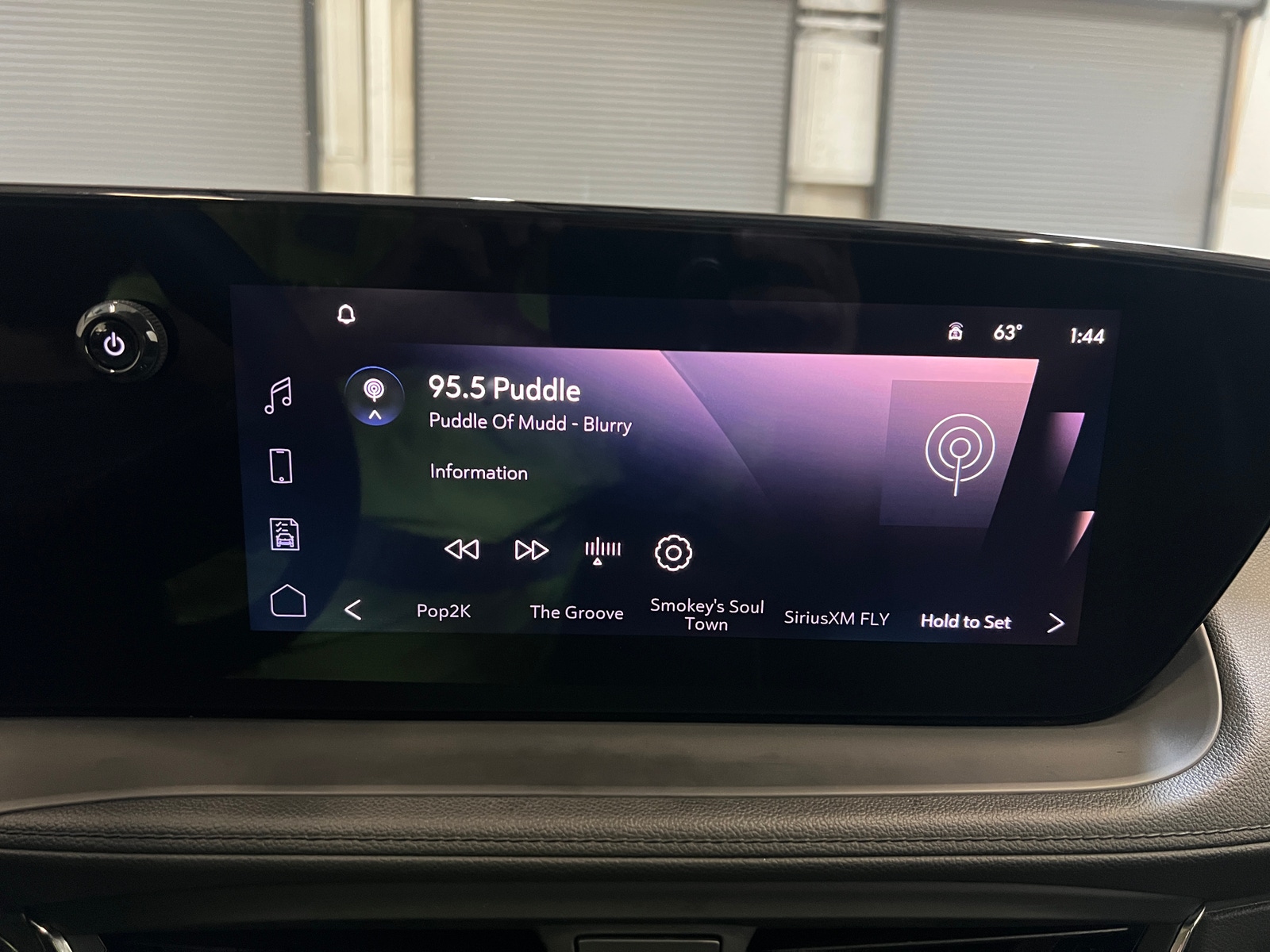 Thumbnail: 2025 Buick Encore GX - 3