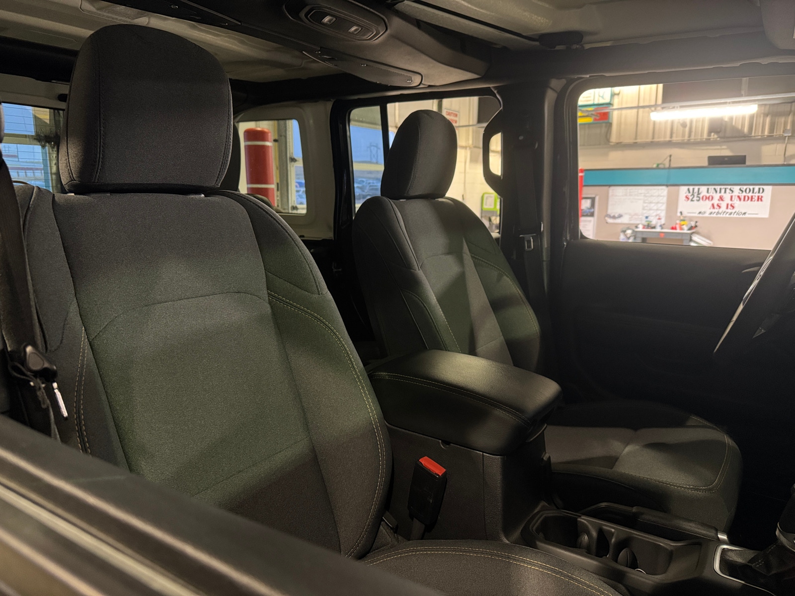 Thumbnail: 2025 Jeep Wrangler - 2